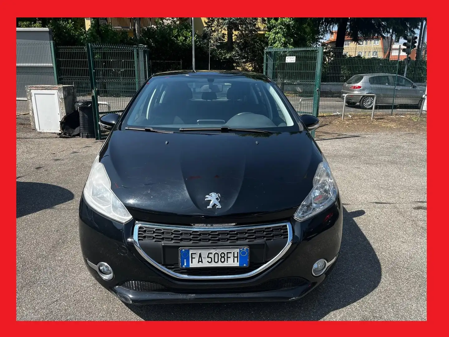 Peugeot 208 208 3p 1.4 vti 16v Allure gpl 95cv Zwart - 1