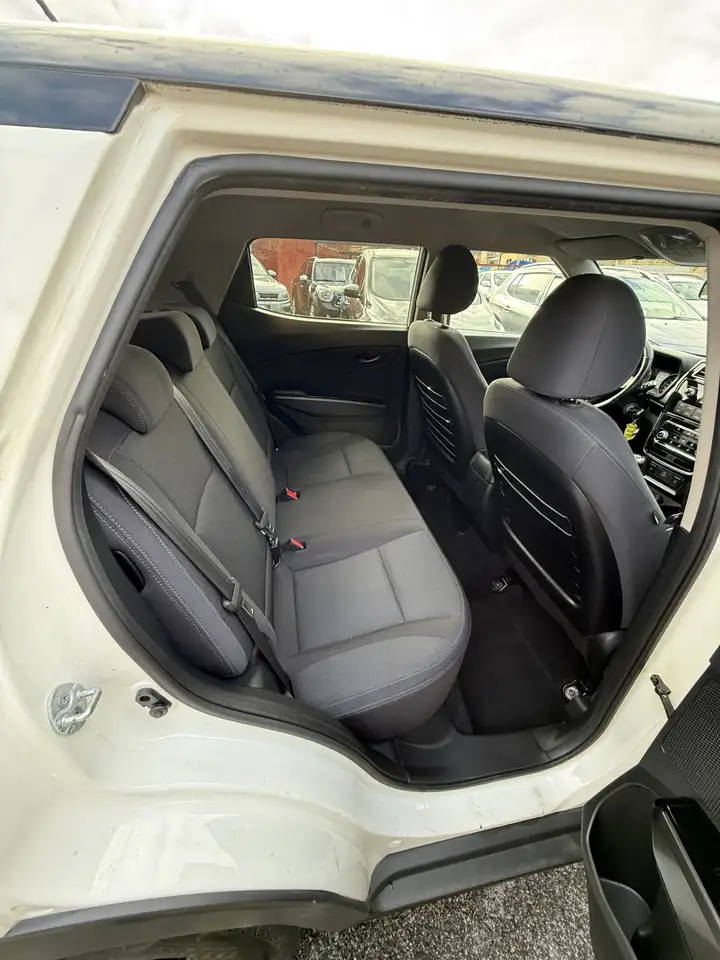SsangYong Tivoli 2021 — фото 13