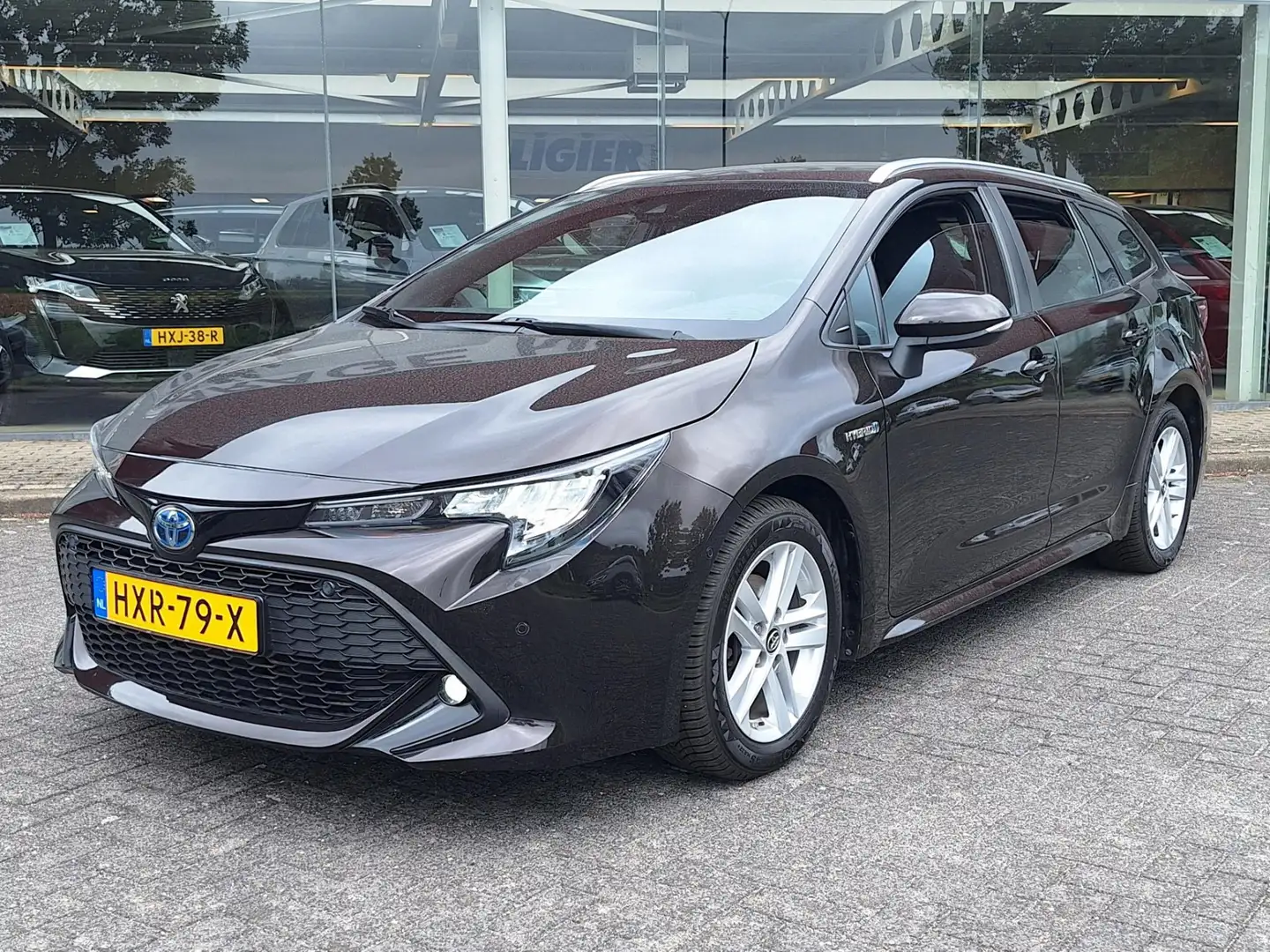 Toyota Corolla Touring Sports 1.8 Hybrid Active | Navi | Full LED Brun - 2