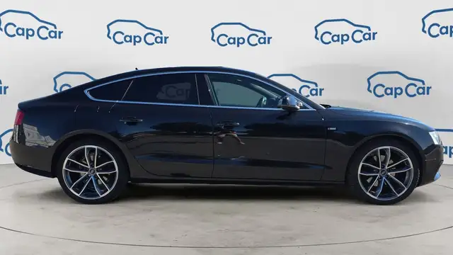 Audi A5 view 4
