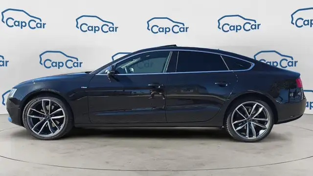 Audi A5 view 2