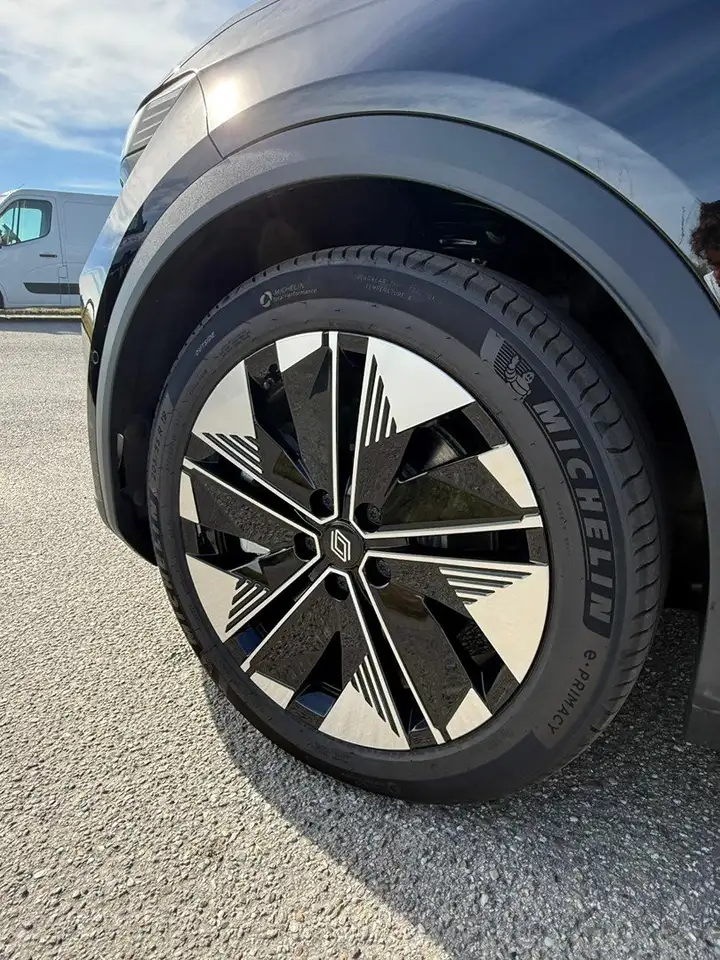 Renault Scenic E-TECH ELECTRIC techno 170 cv comfort range 4