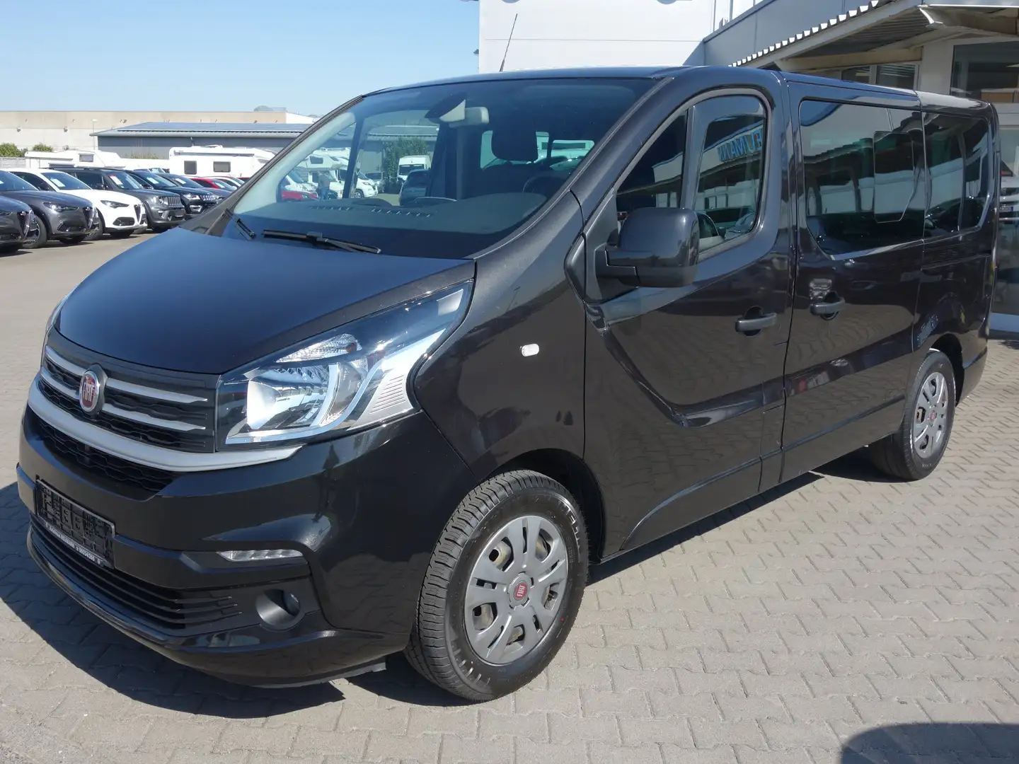 Fiat Talento L1H1 1,2t Family  NAVI/ PDC/ Kamera/ AHK Schwarz - 1
