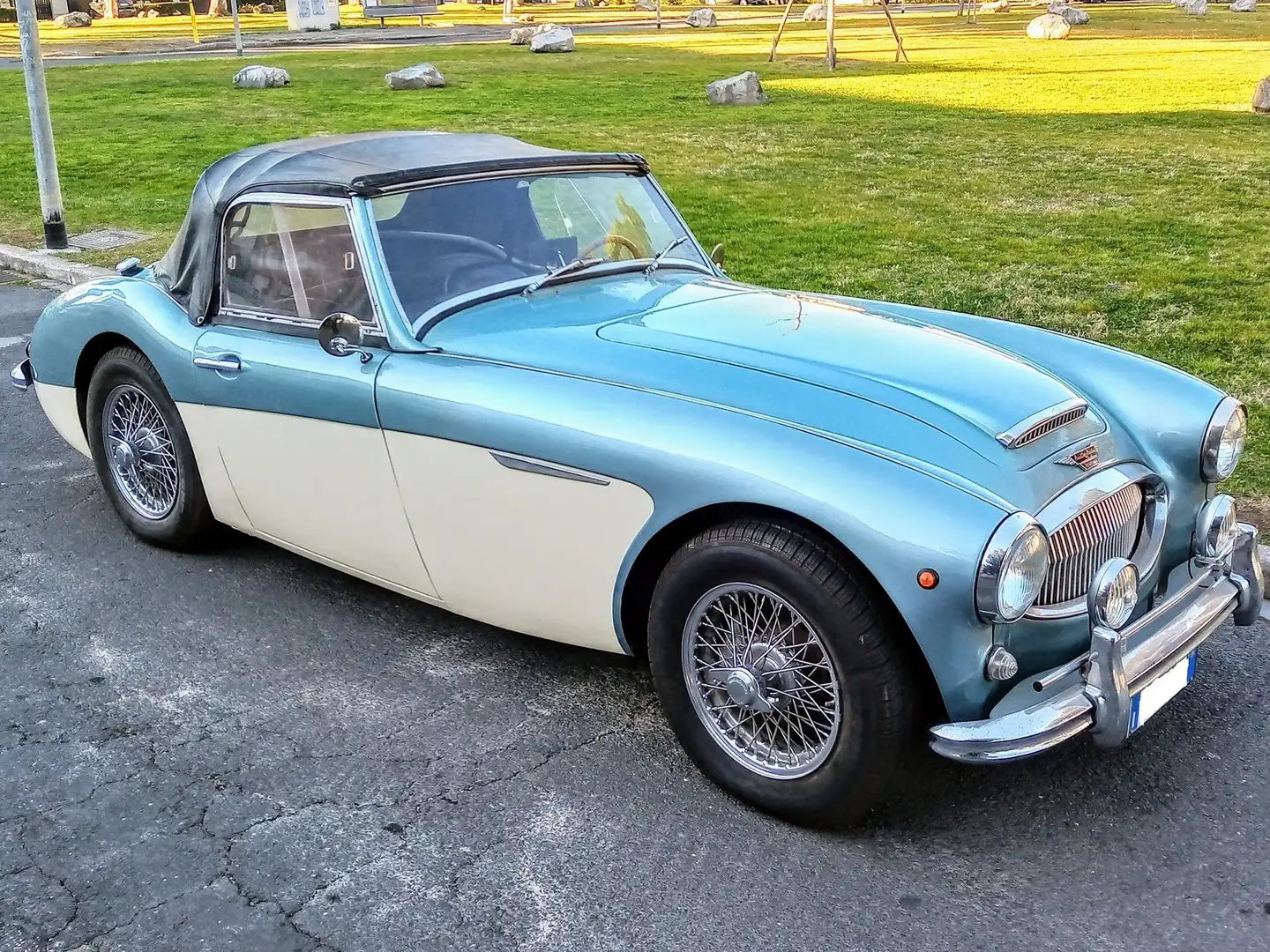 Austin-Healey 3000 MK2 BT7 2+2 Срібний - 1