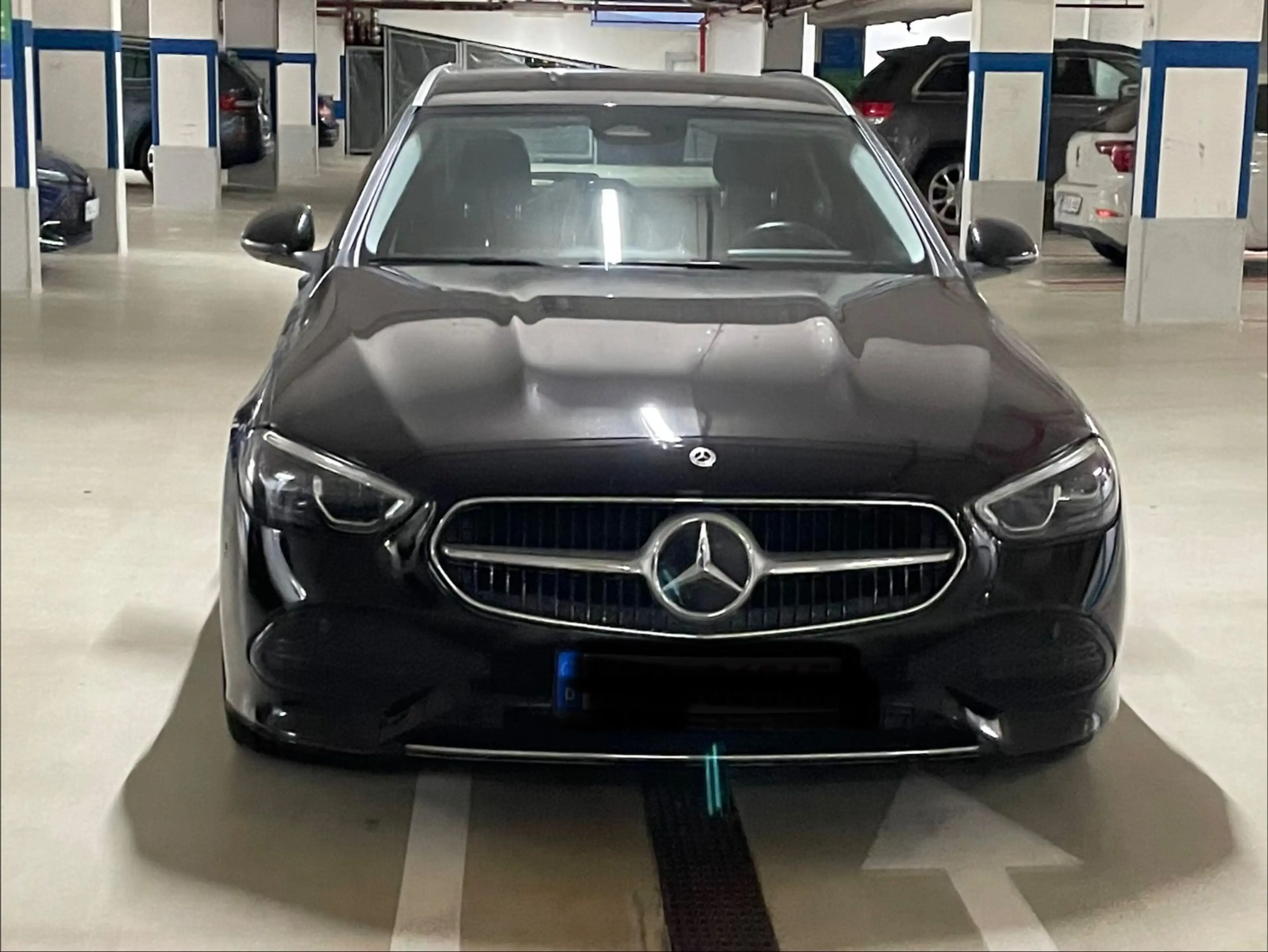 Mercedes-Benz C 200 T-Modell Avantgarde/Automatik/1.Hand/MWSt. — photo 2