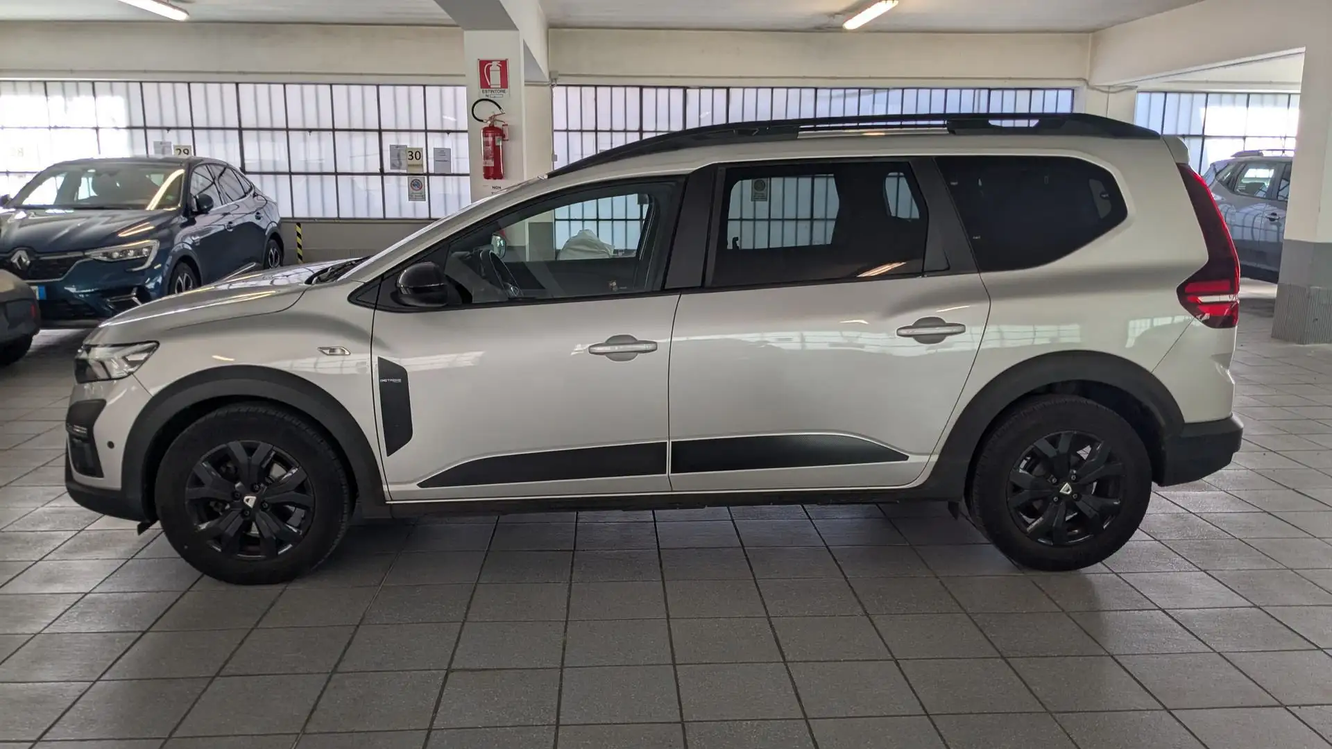 Dacia Jogger Jogger 1.0 TCe GPL 100 CV 7 posti Extreme Argento - 2