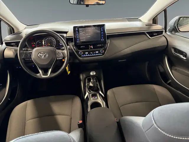 Toyota Corolla view 11