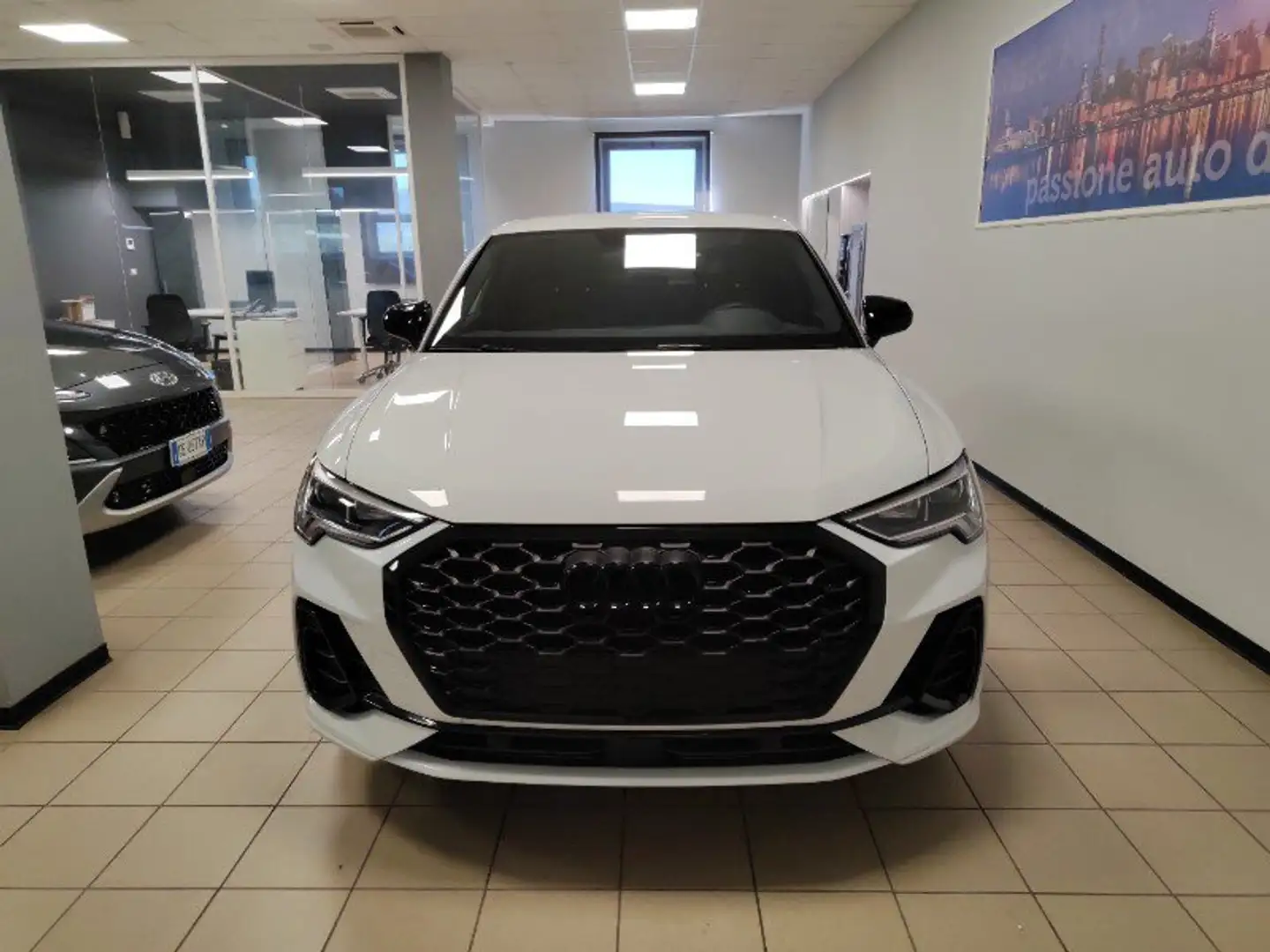 Audi Q3 Q3 35 TDI S tronic Identity Black Bianco - 2