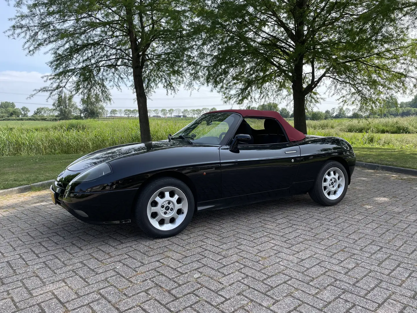 Fiat Barchetta 1.8-16V Zwart - 1