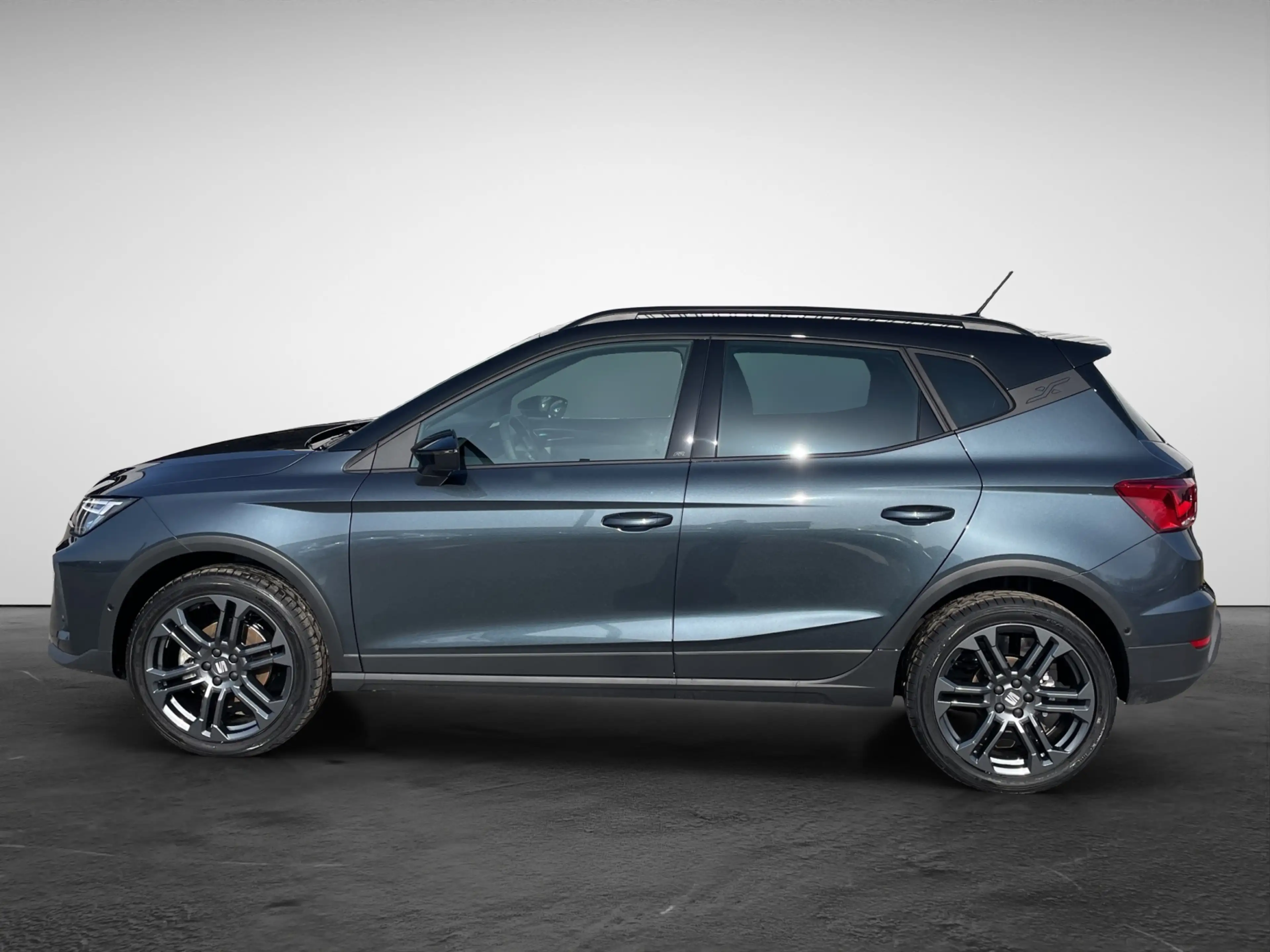 SEAT Arona FR 1.0 TSI FR — photo 3