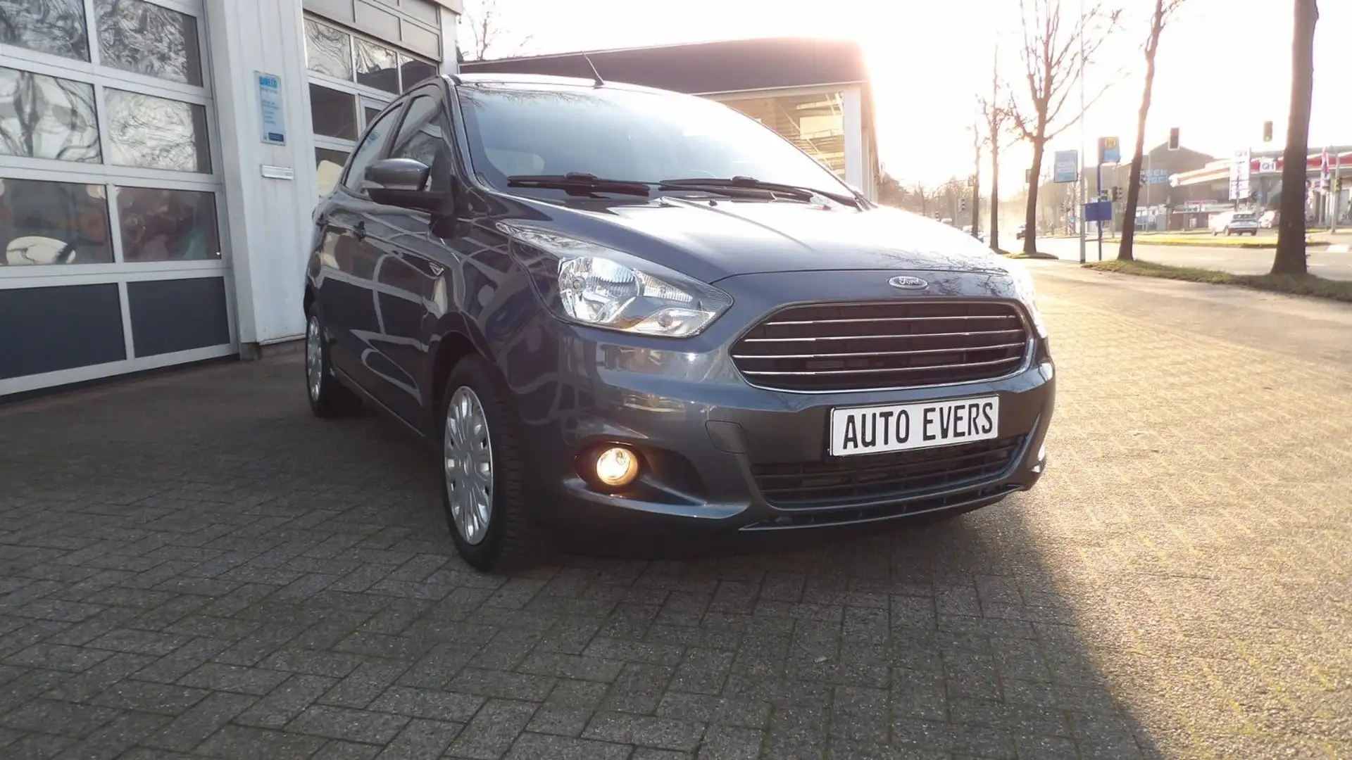 Ford Ka/Ka+ KA+ Cool & Sound*Klima*GRA* Grau - 2