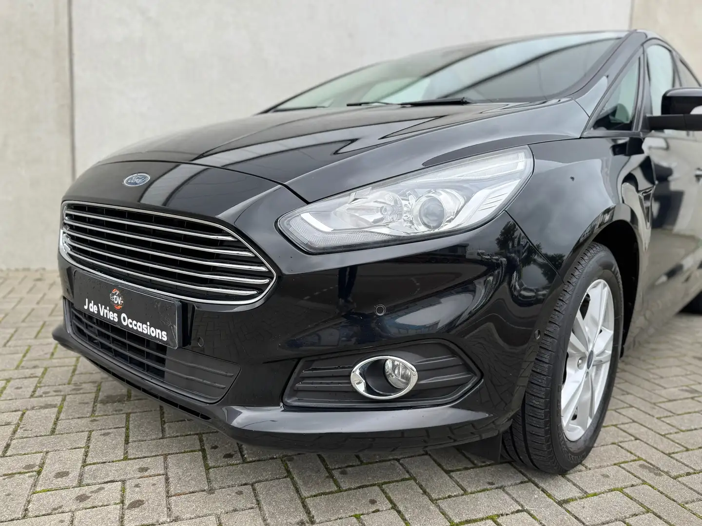 Ford S-Max 1.5 Titanium 7P NAV CAMERA LED STL VERW ST VERW Zwart - 2