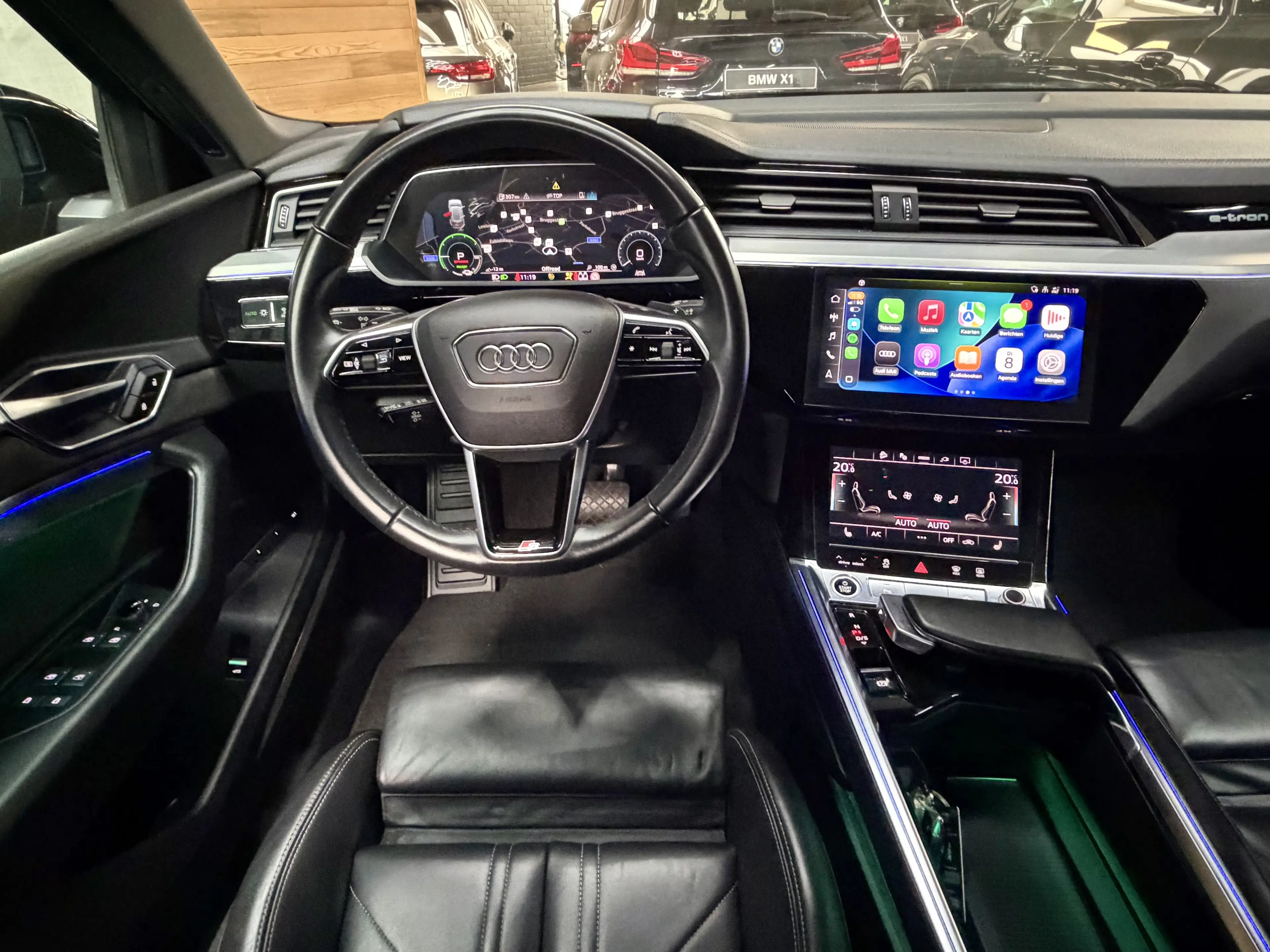 Audi e-tron E-Tron 95 kWh 55 Quattro S line — photo 7