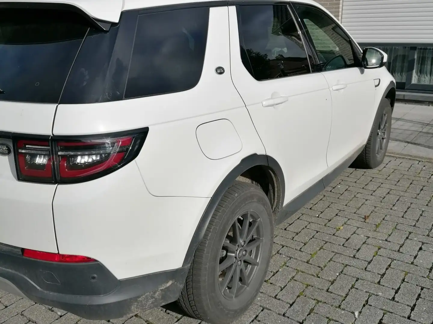 Land Rover Discovery Sport D150 HSE Wit - 1