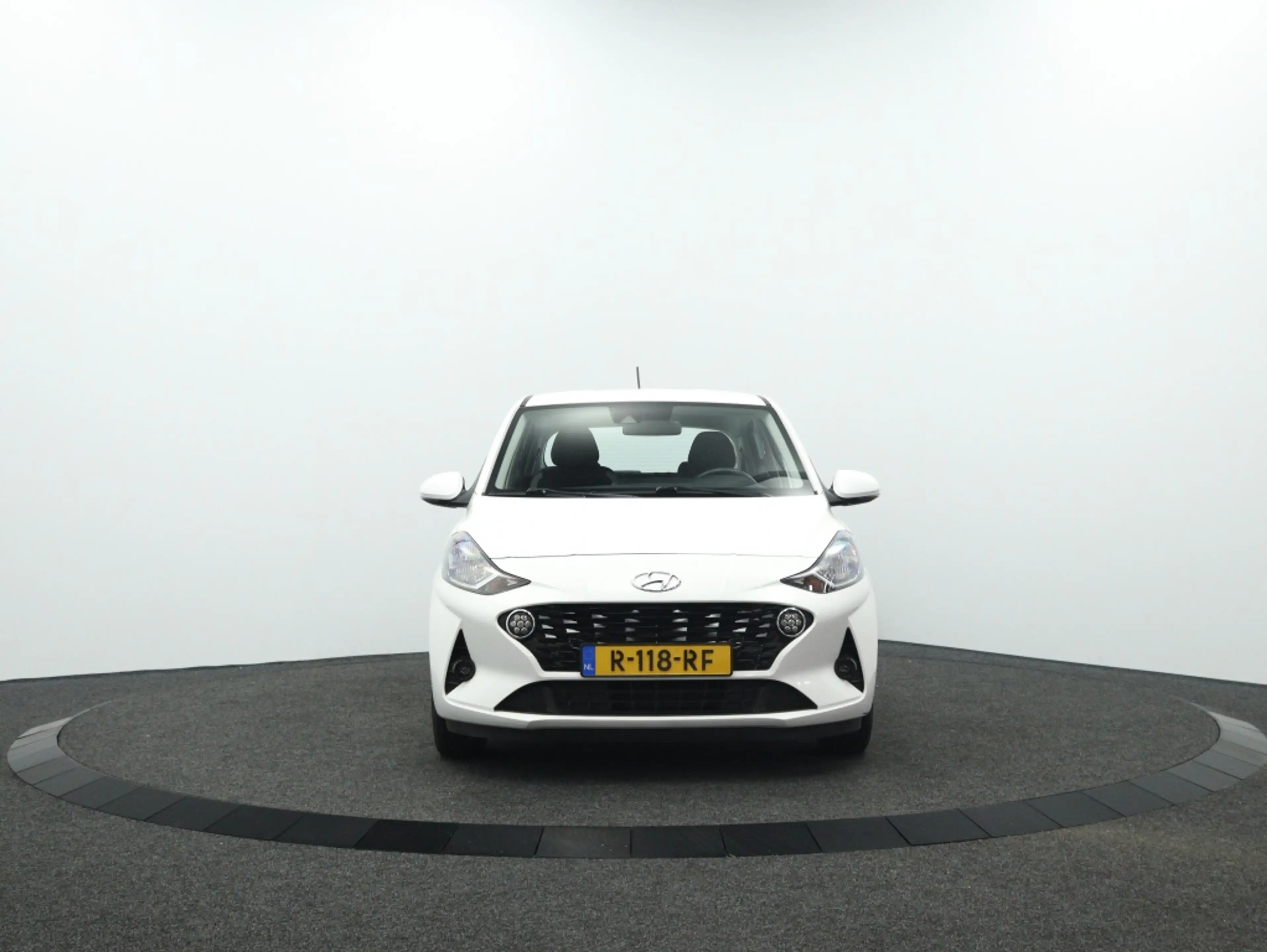 Hyundai i10 1.0 Comfort | Carplay Navigatie | Airco | Cruise c — photo 15