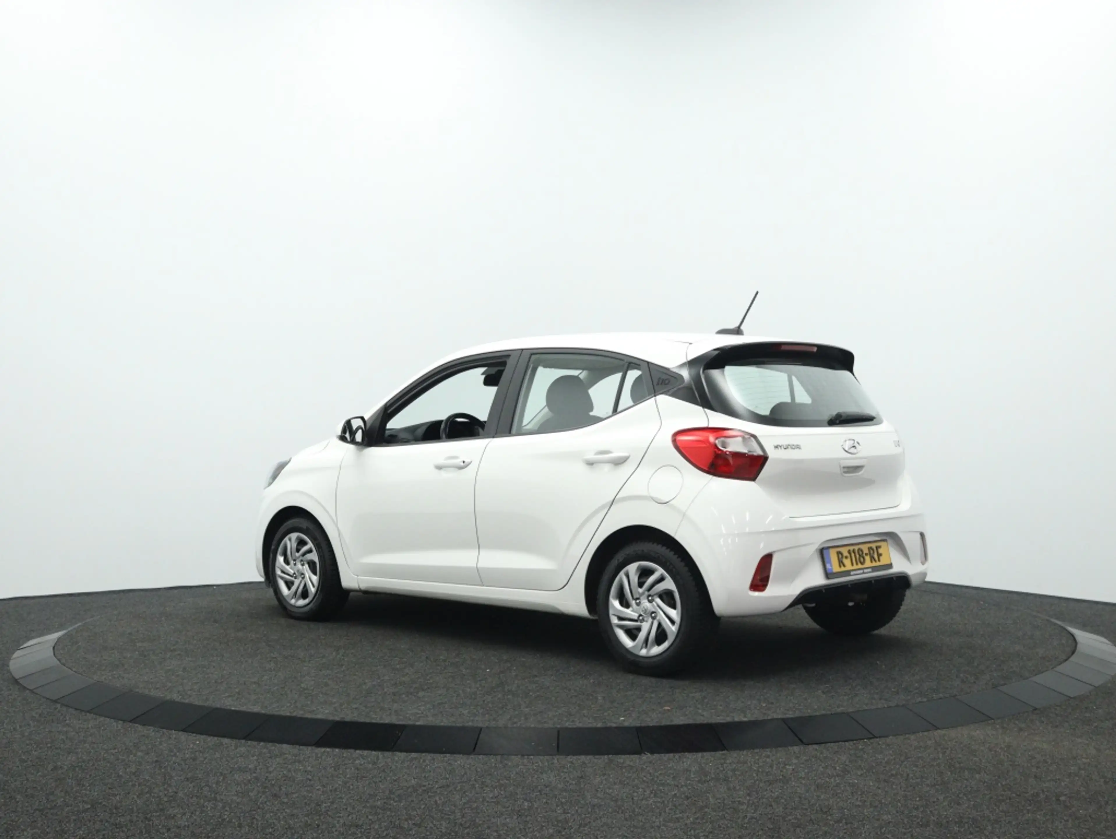 Hyundai i10 1.0 Comfort | Carplay Navigatie | Airco | Cruise c — photo 8