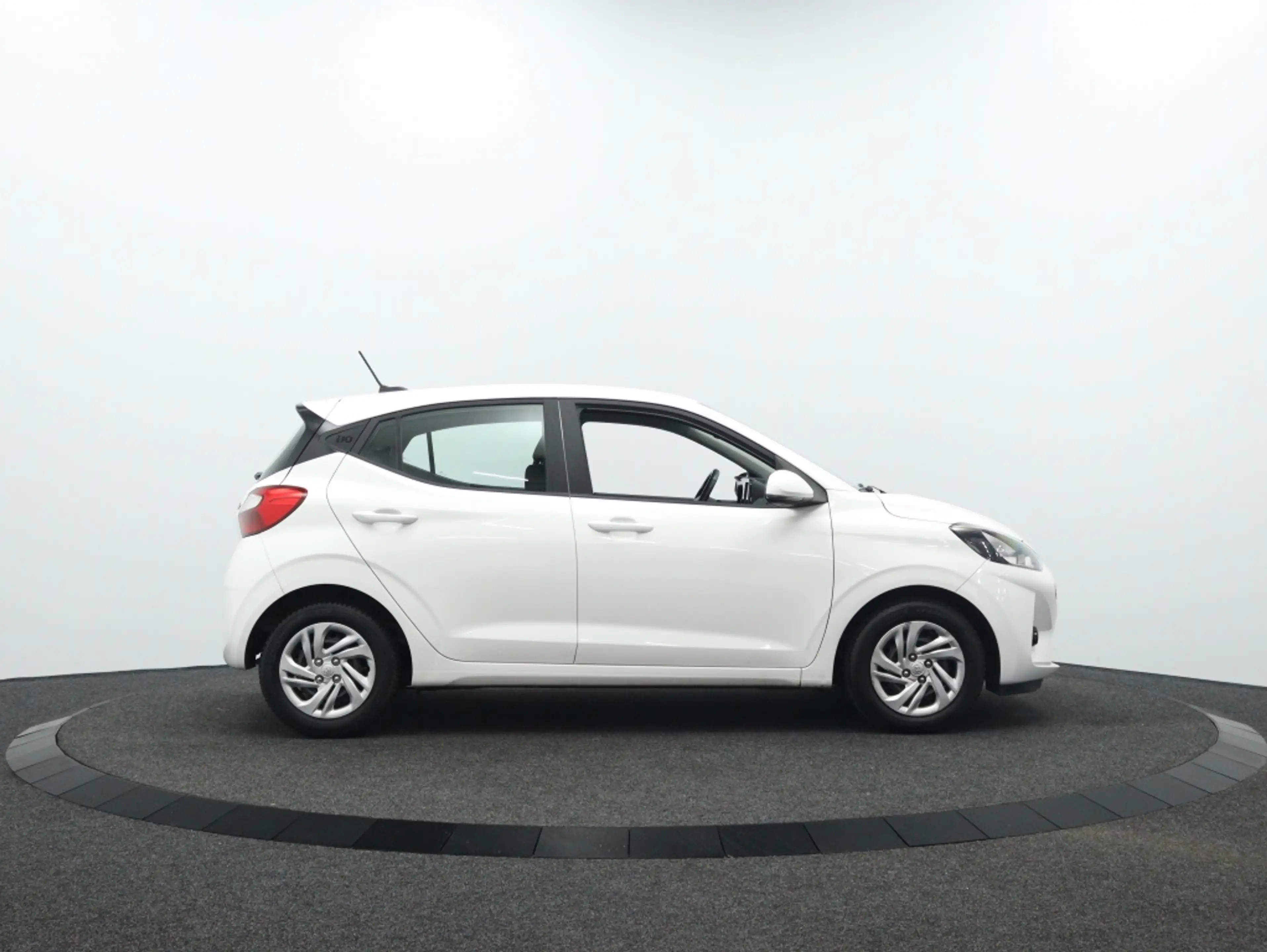 Hyundai i10 1.0 Comfort | Carplay Navigatie | Airco | Cruise c — photo 13