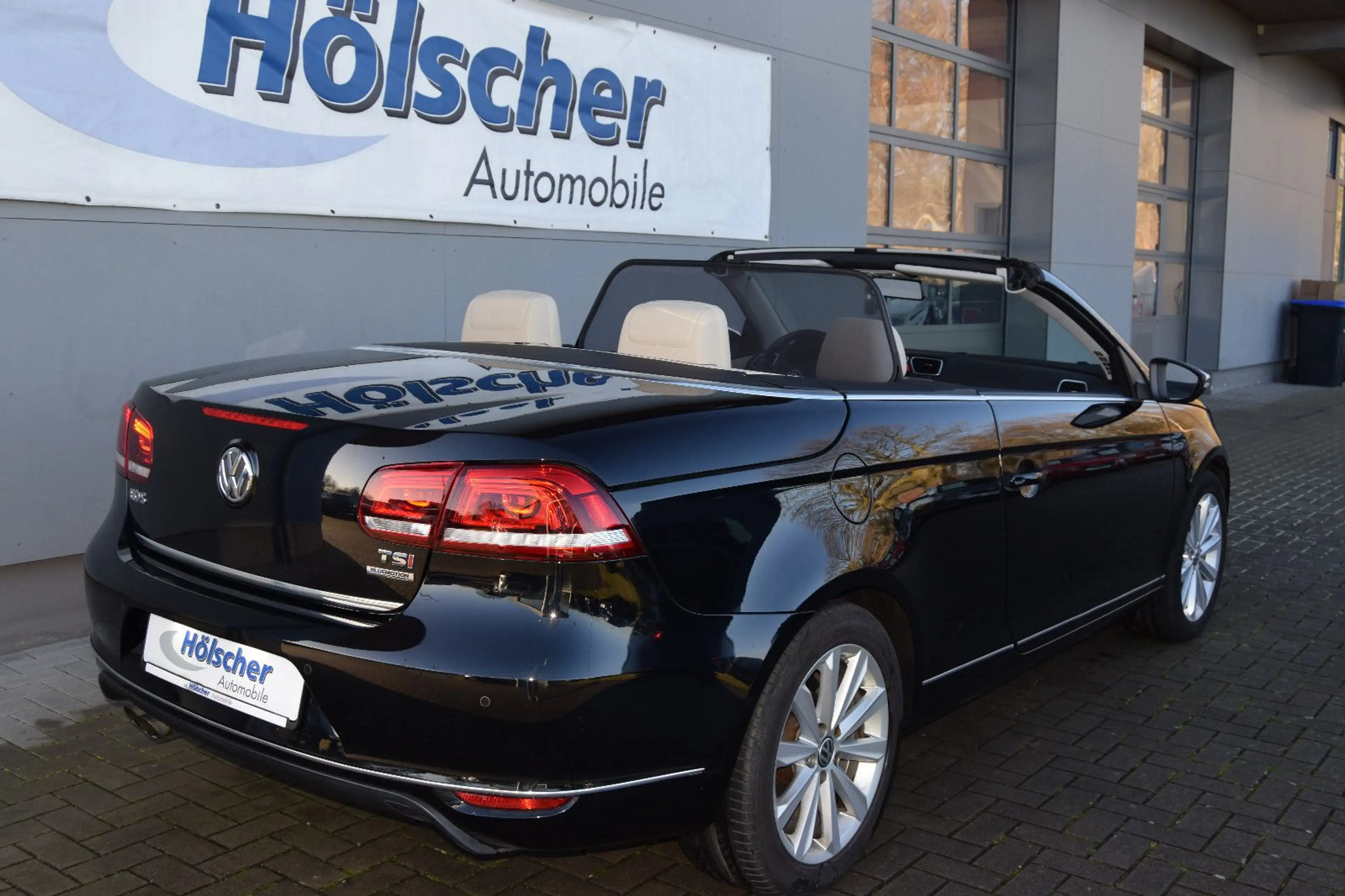 Volkswagen Eos Sport & Style,Navi,Leder,Xenon,Kam,Sitzh,.. — photo 2