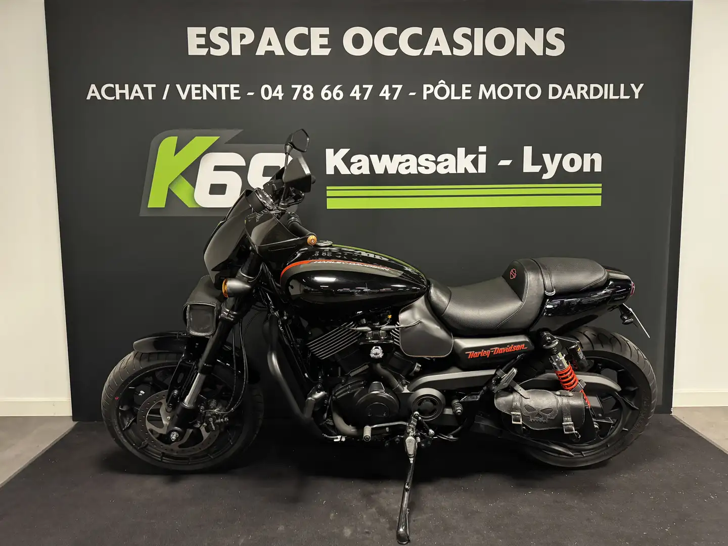 Harley-Davidson Street Rod Schwarz - 2