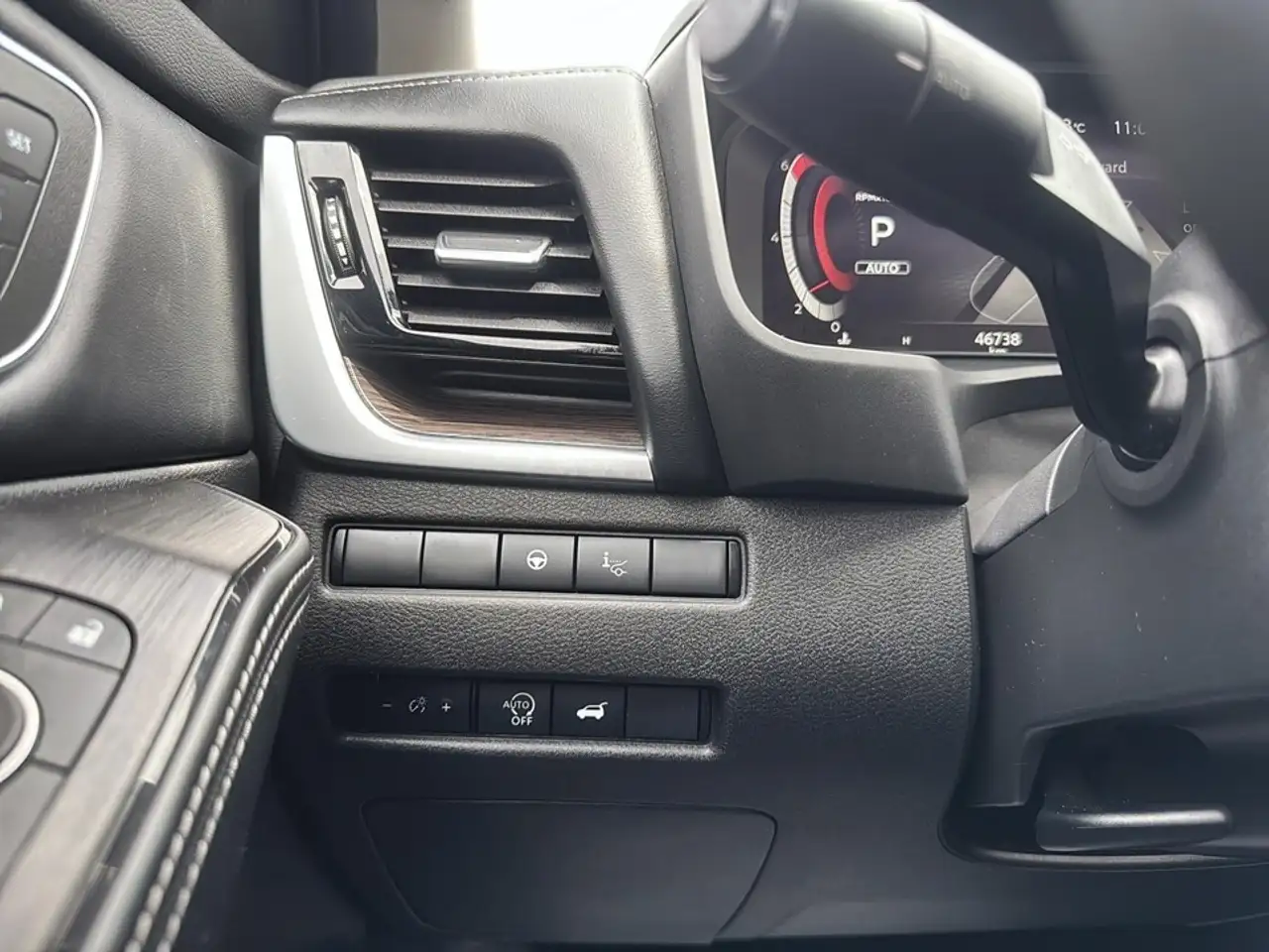 Nissan Rogue photo Nissan Rogue