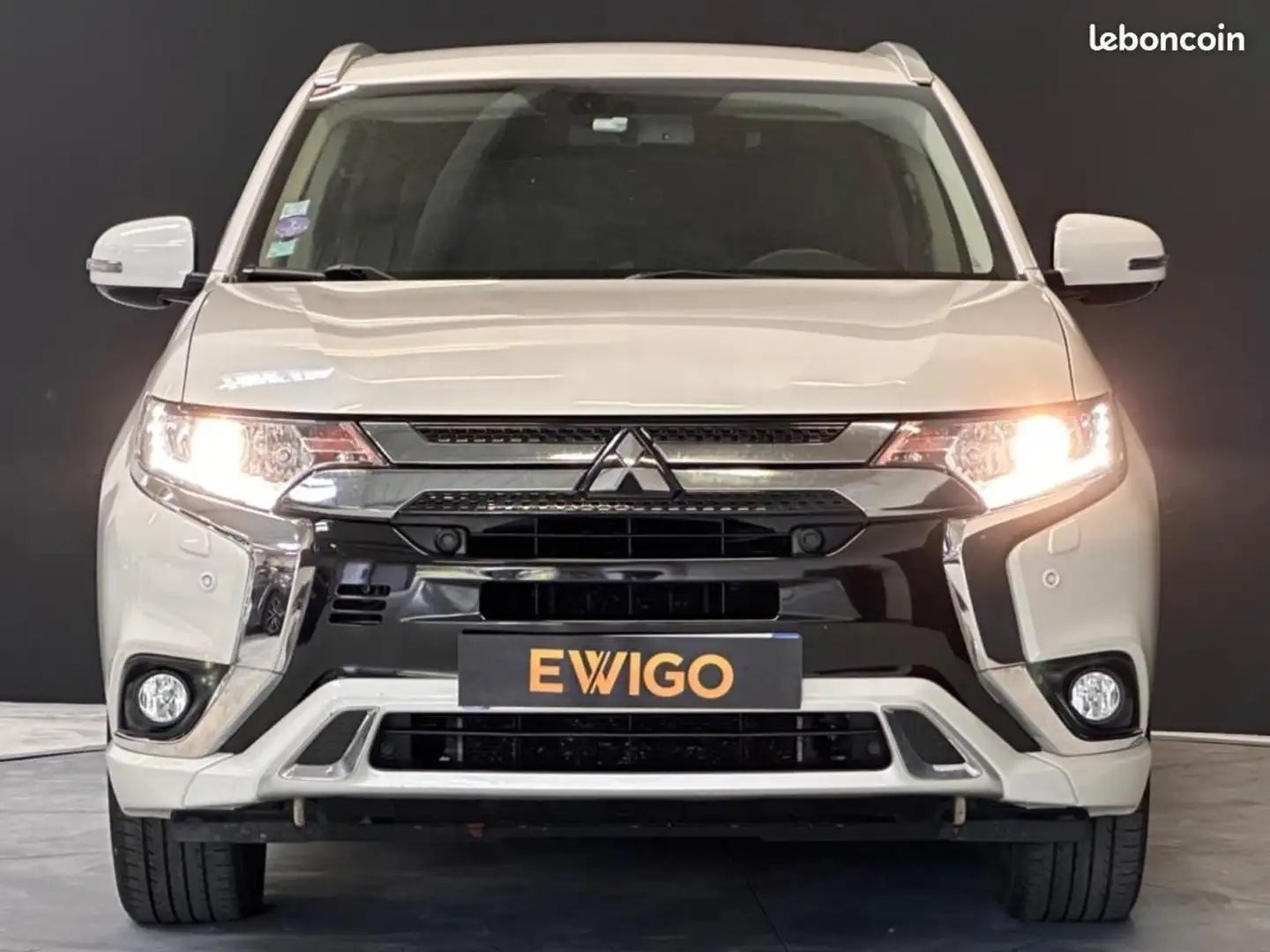 Mitsubishi Outlander 2.0 135ch HYBRID INTENS BVA Bílá - 2