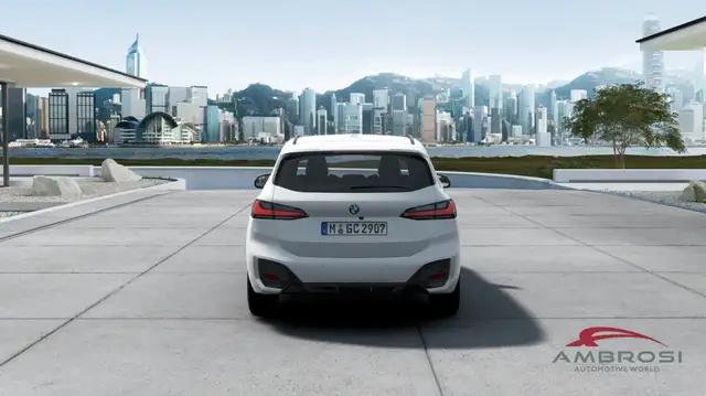 BMW 2 Series view 5