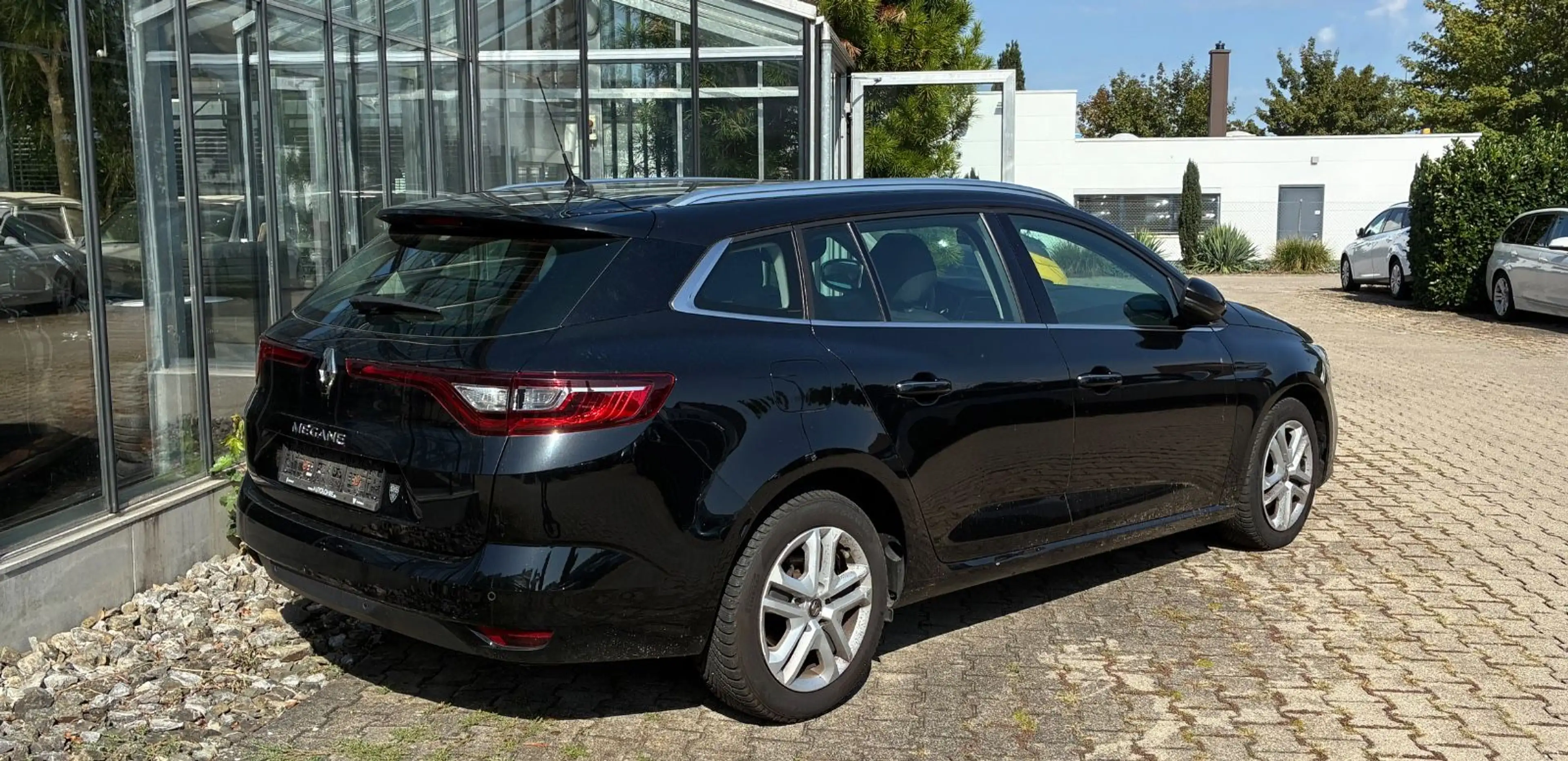 Renault Megane IV Grandtour Business Edition Automatik — photo 7