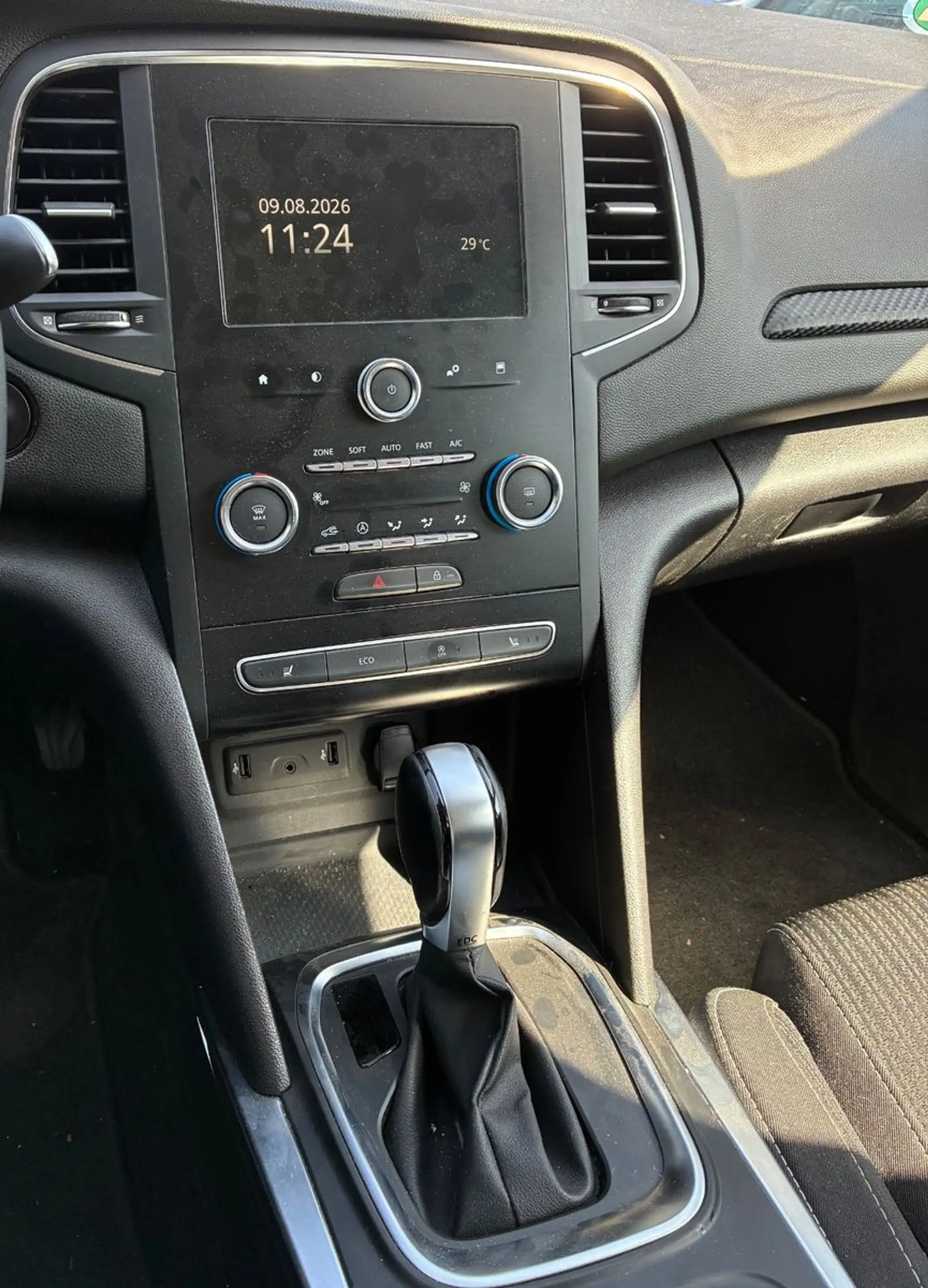 Renault Megane IV Grandtour Business Edition Automatik — photo 17