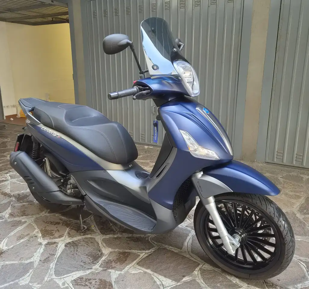Piaggio Beverly 300