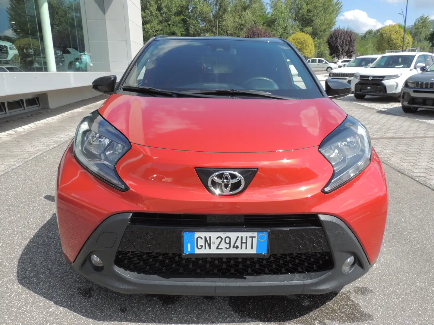 Toyota Aygo X 1.0 Trend 72cv Roşu - 2