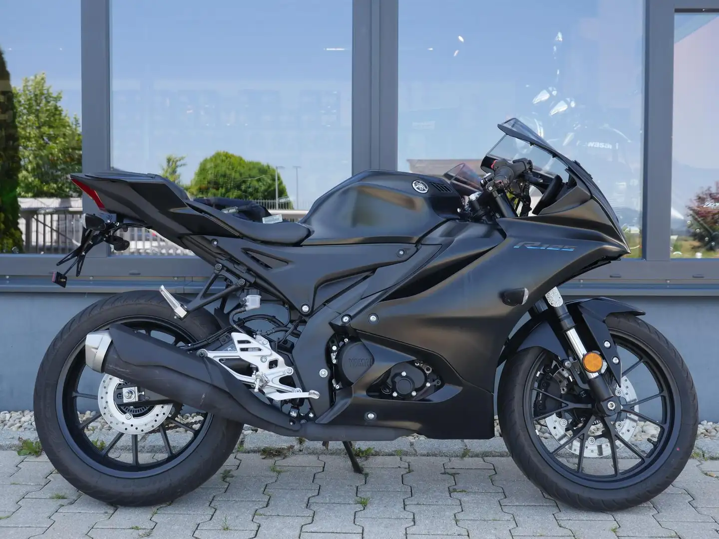 Yamaha YZF-R125 YZF-R 125 ABS 2023 - Tech Black - 1