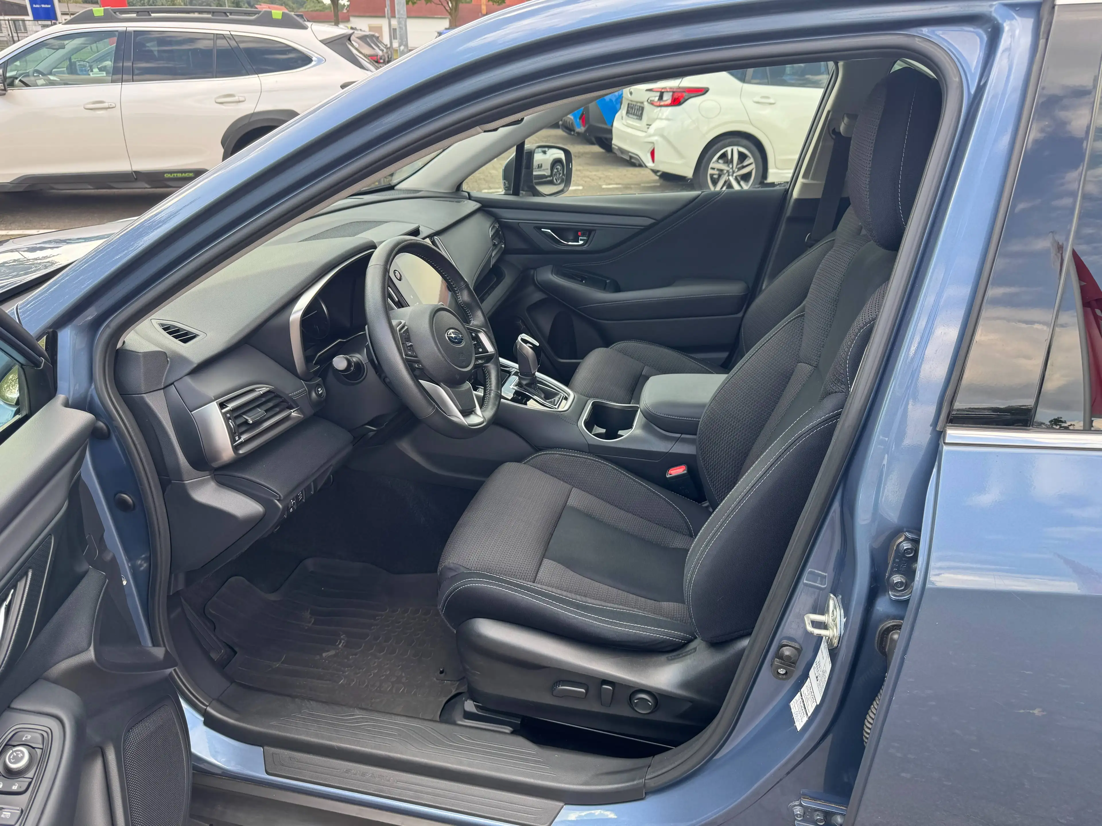 Subaru OUTBACK Active — photo 7