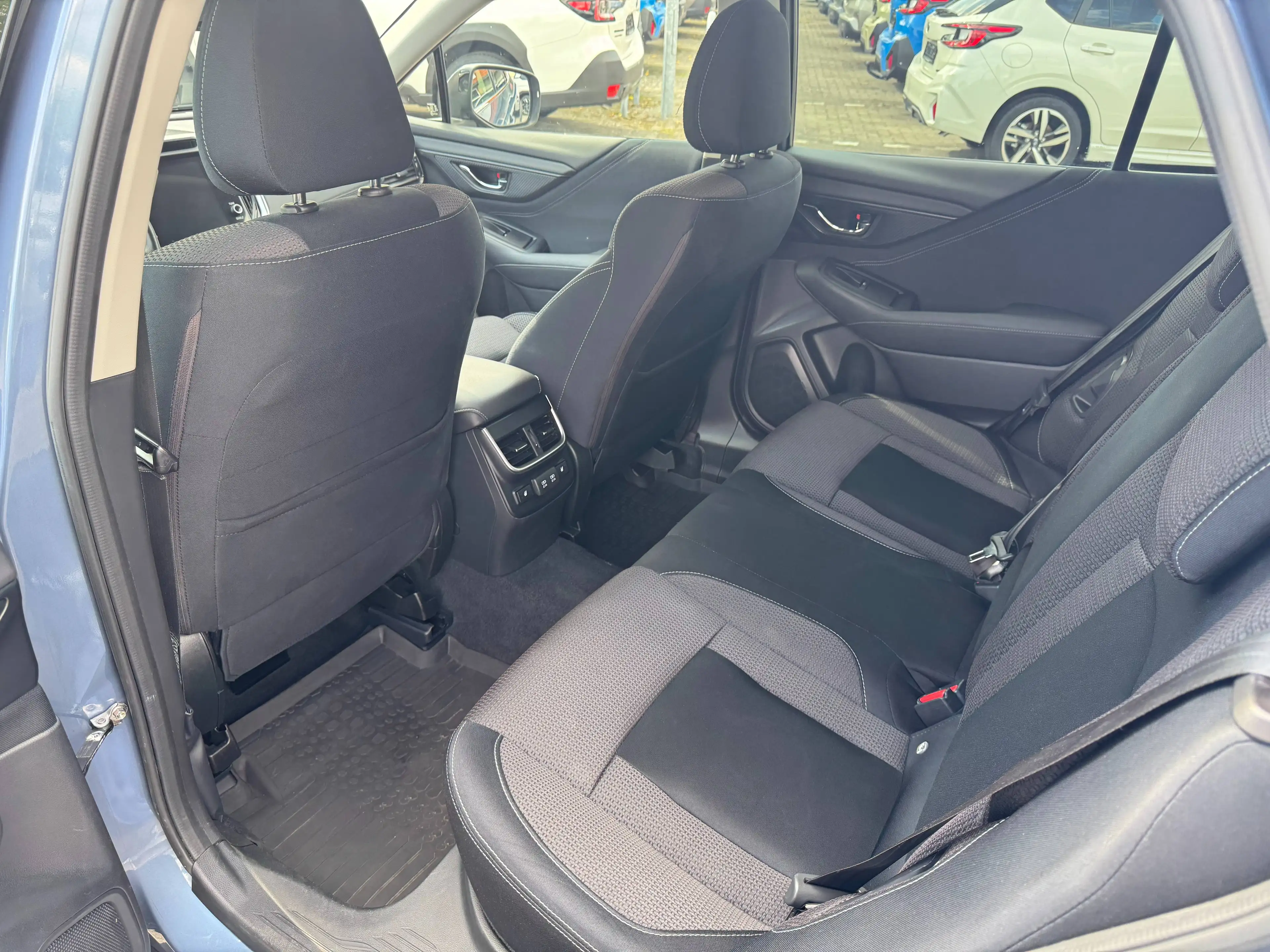 Subaru OUTBACK Active — photo 5