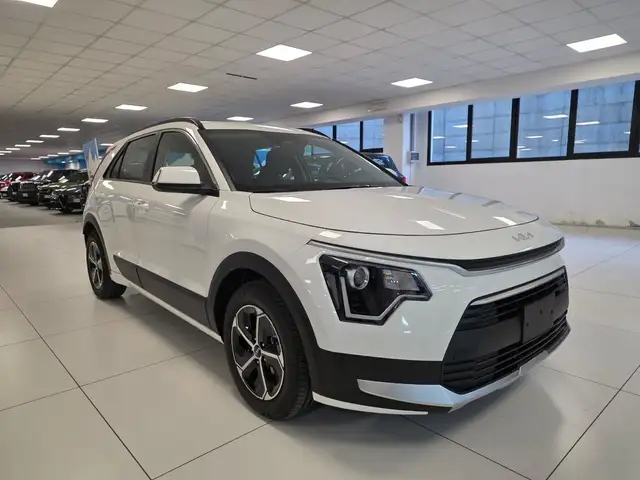 Kia Niro 1.6 MY25 PHEV 2WD BUSINESS