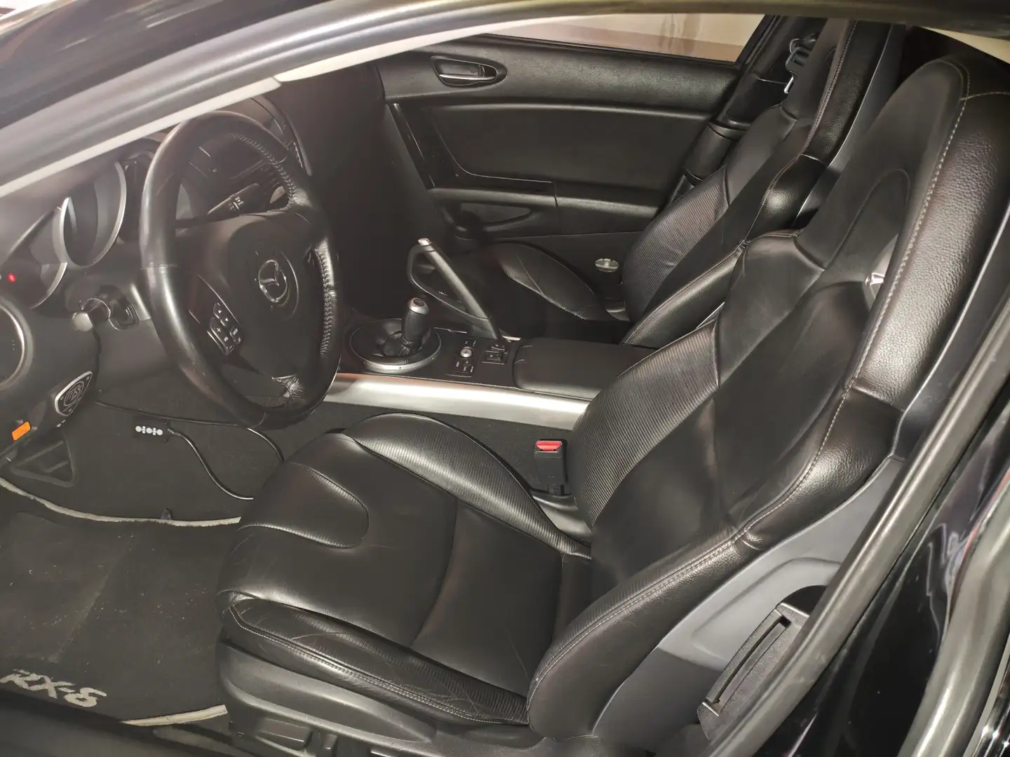 Mazda RX-8 1.3 Zwart - 2