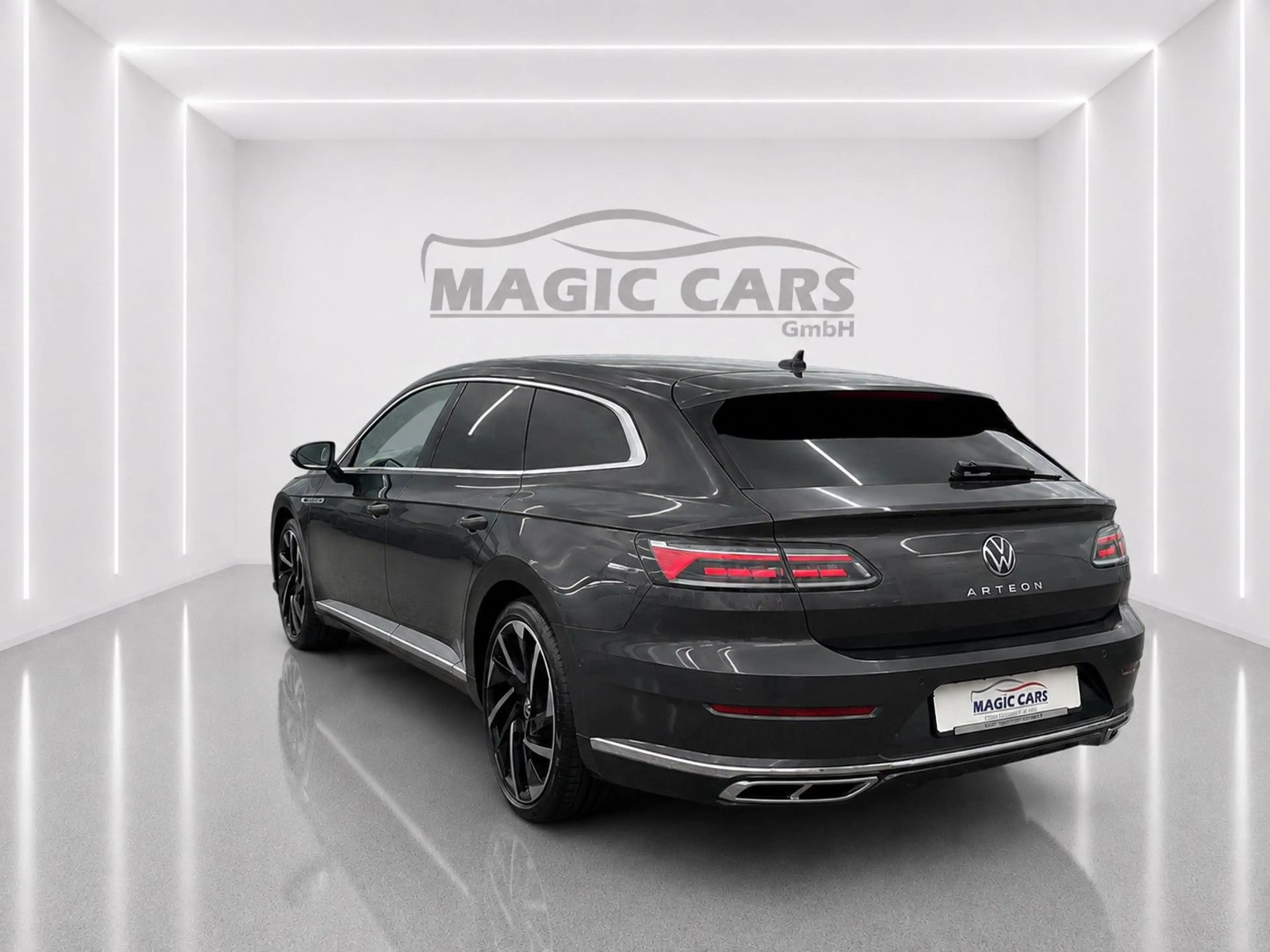 Volkswagen Arteon Shooting Brake 2.0 TSI R-Line *Pano*H&K* — photo 5