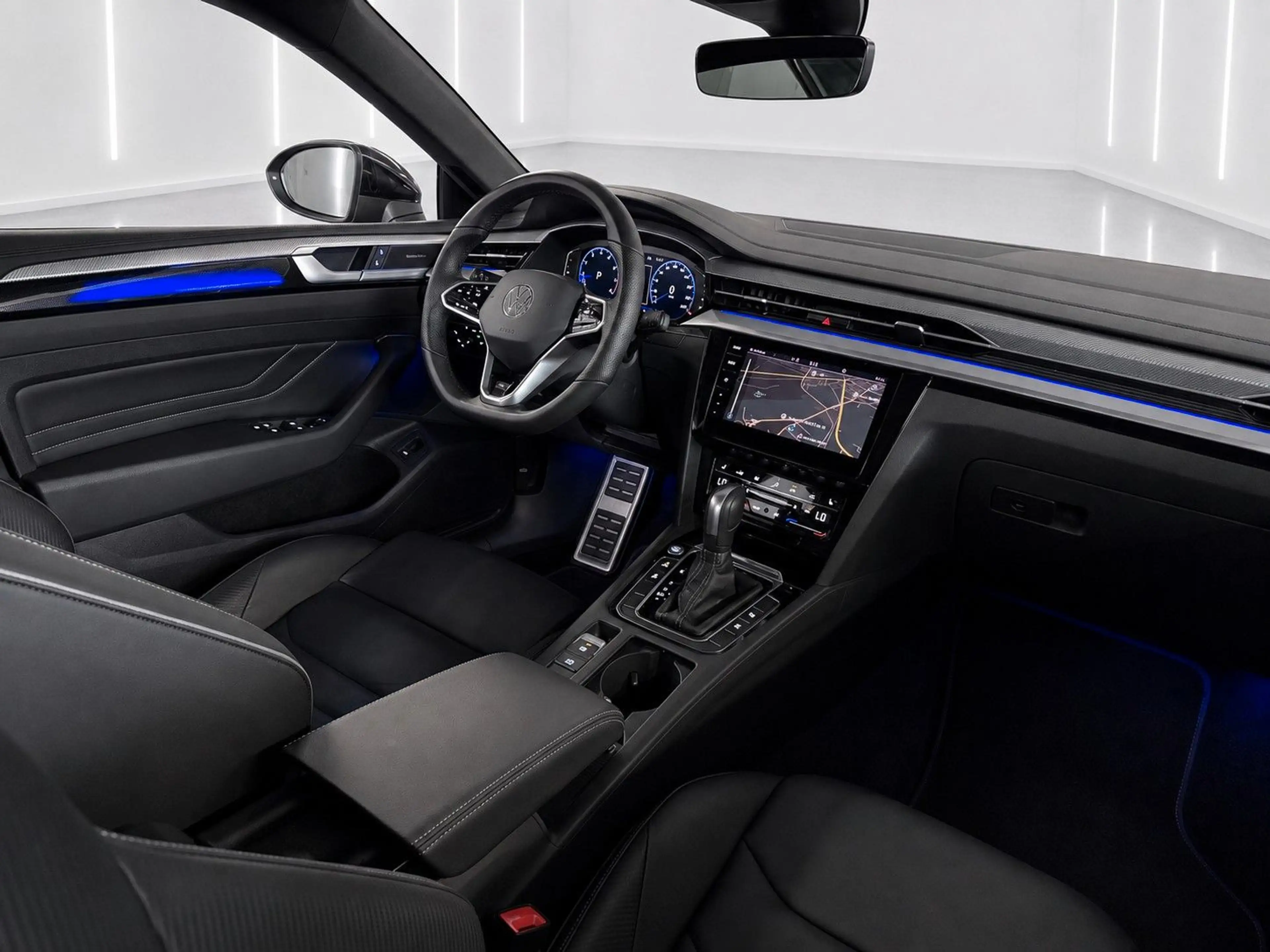 Volkswagen Arteon Shooting Brake 2.0 TSI R-Line *Pano*H&K* — photo 4