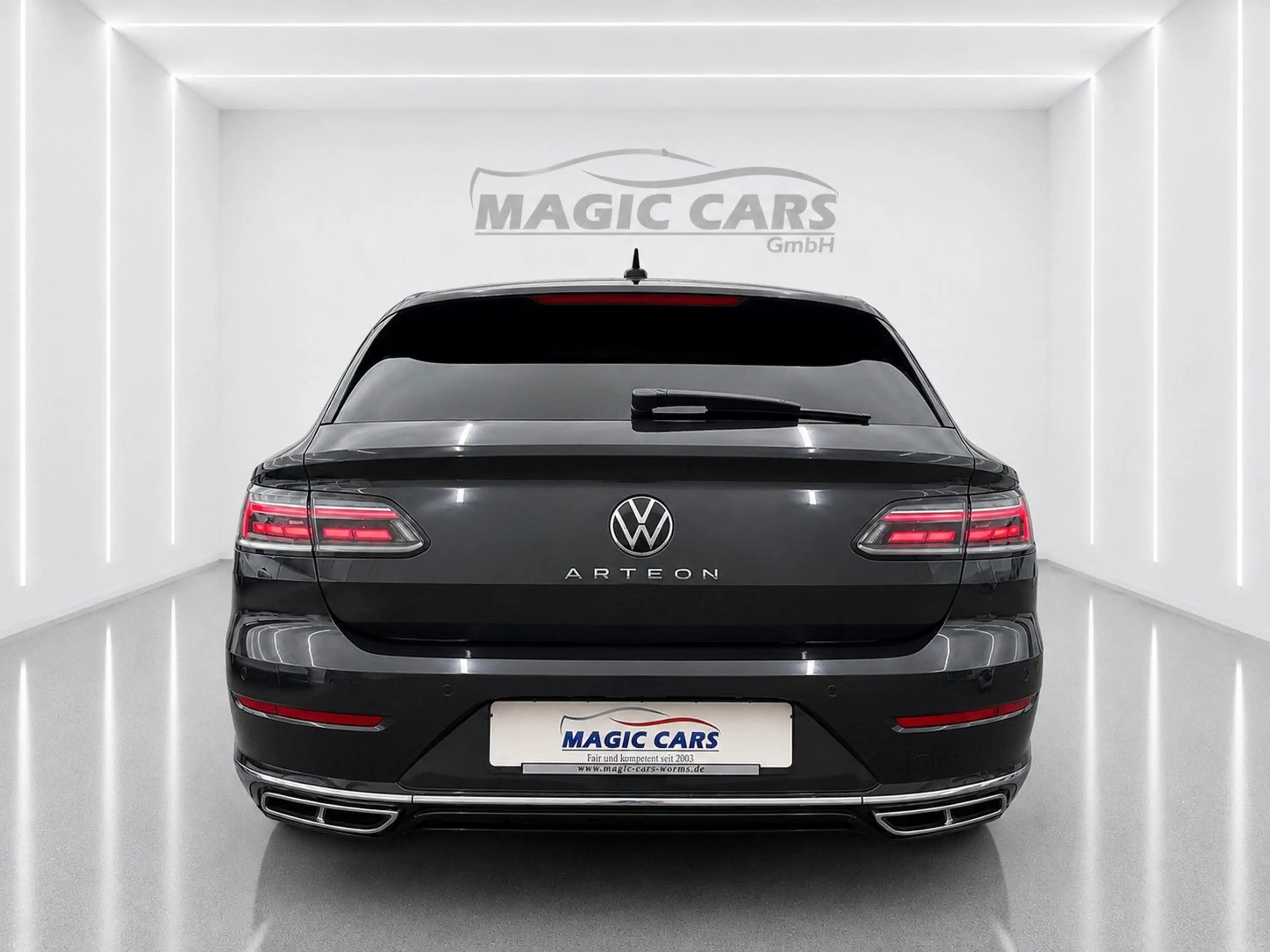 Volkswagen Arteon Shooting Brake 2.0 TSI R-Line *Pano*H&K* — photo 11