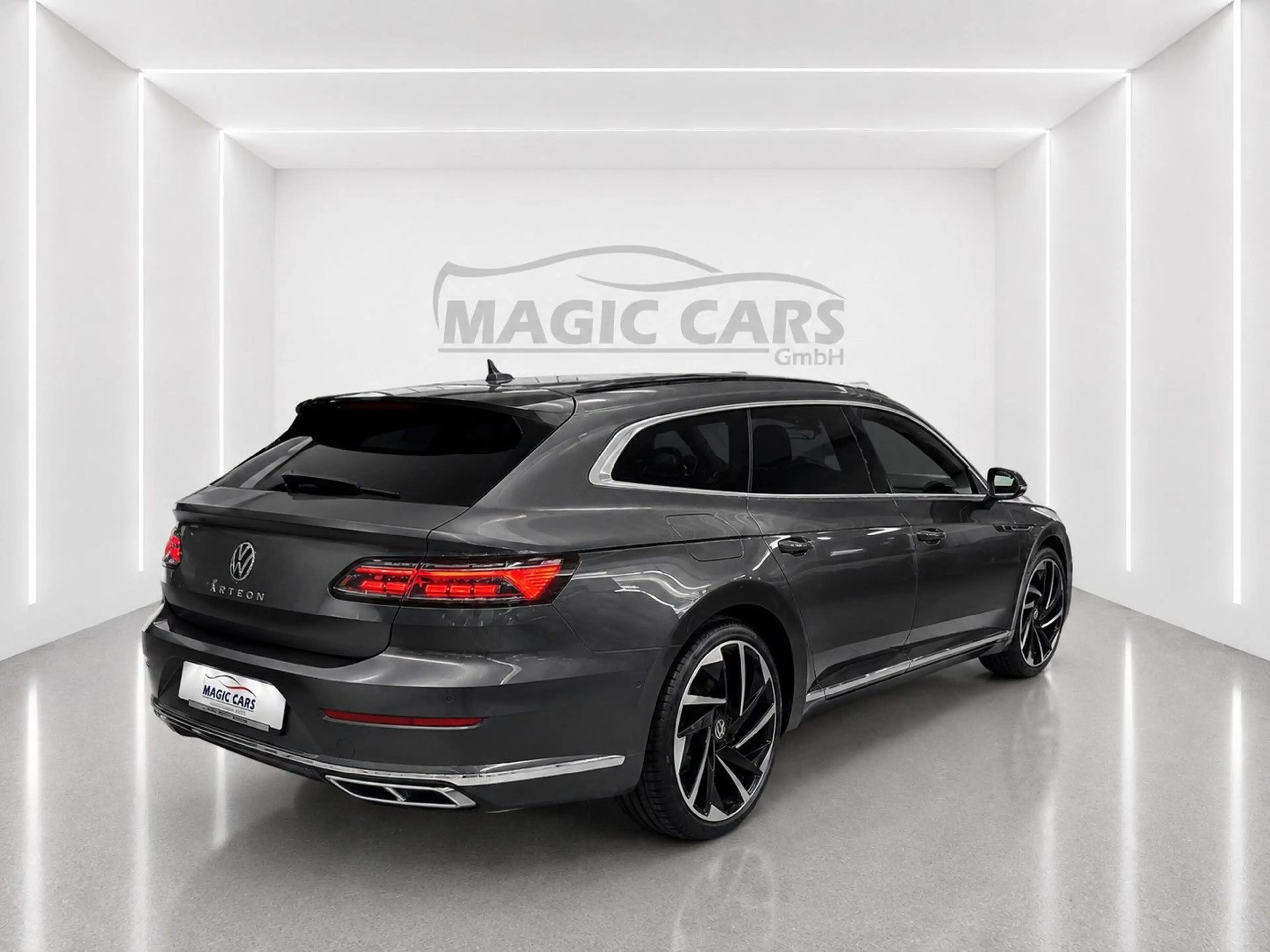Volkswagen Arteon Shooting Brake 2.0 TSI R-Line *Pano*H&K* — photo 13