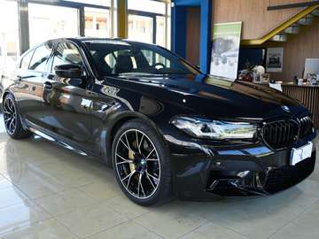 M5 F90 4.4 V8 Competition M. PAKET