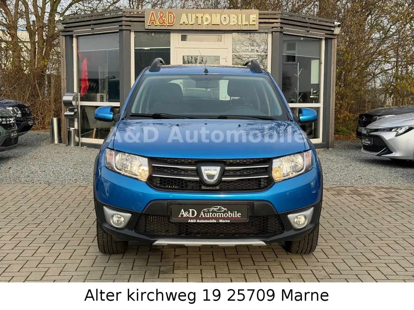 Dacia Sandero II Stepway Prestige NAVI PDC AHK BT TÜV Blau - 2