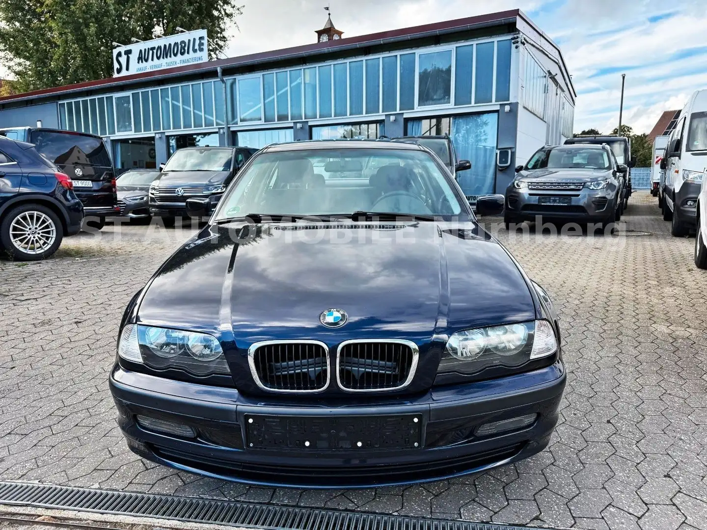 BMW 320 i 2.2 Lim. Sport*Klima*Sitzhzg* Blauw - 2