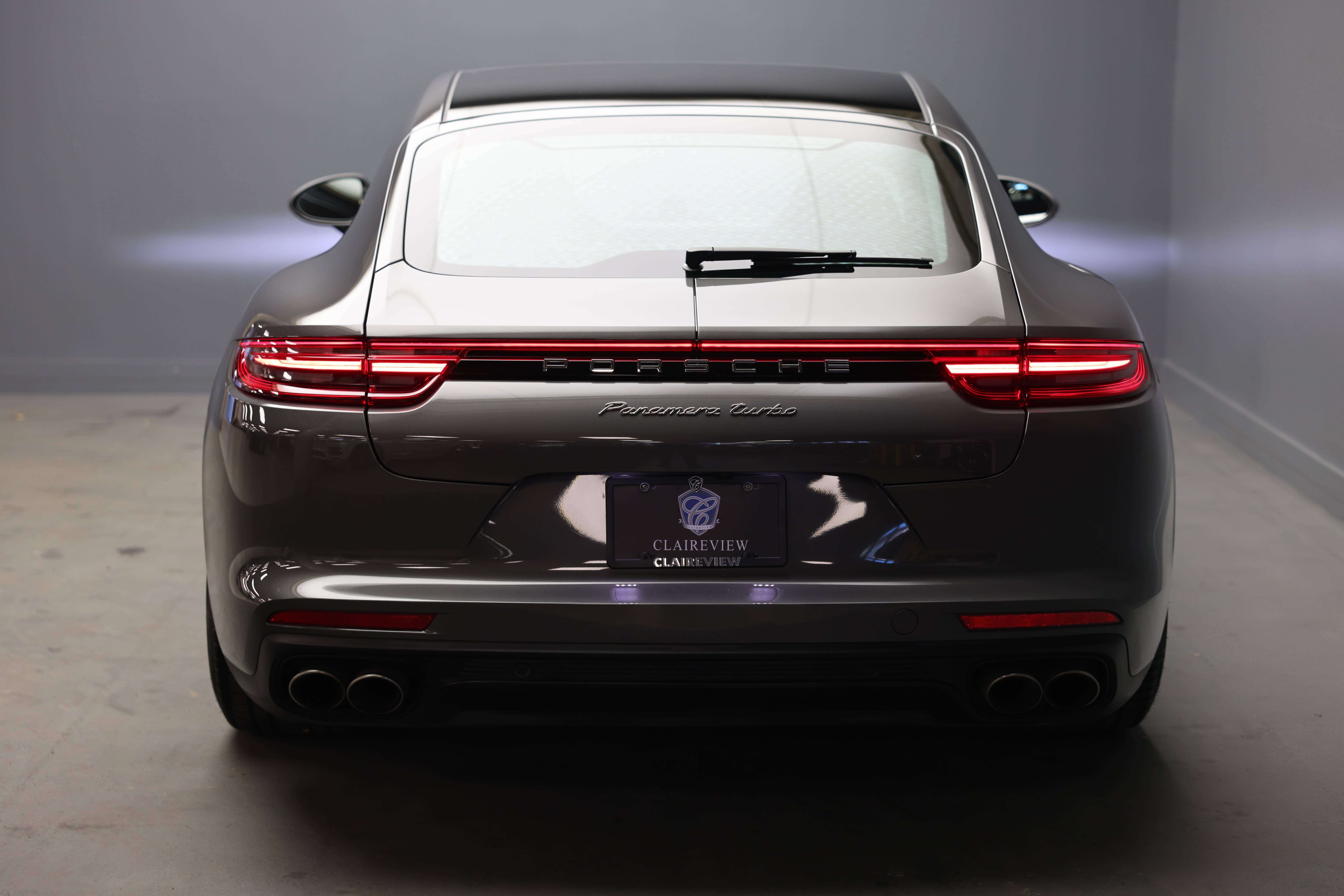 2017 Porsche Panamera Turbo
