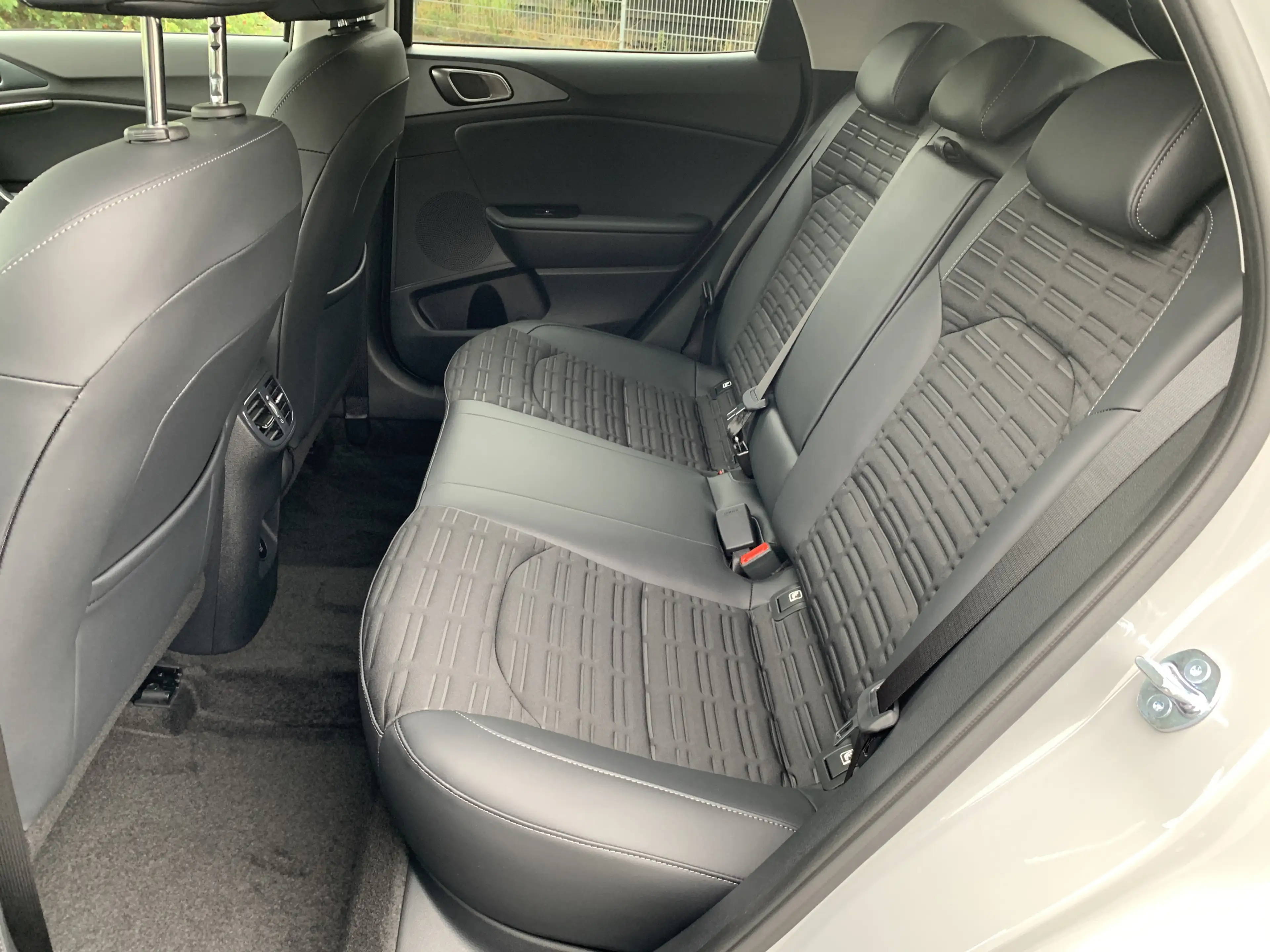 Kia XCeed Exclusive 1.6 T-GDI 150 PS DCT7 *MY 2027* — photo 13