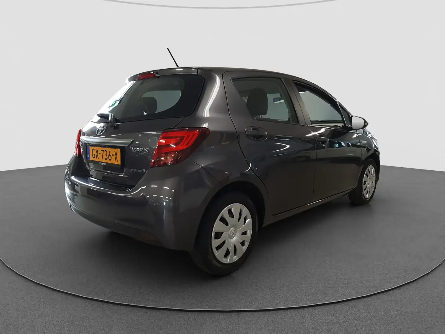 Toyota Yaris 1.5 Hybrid Aspiration Verkocht Remy ovv zien Gris - 2