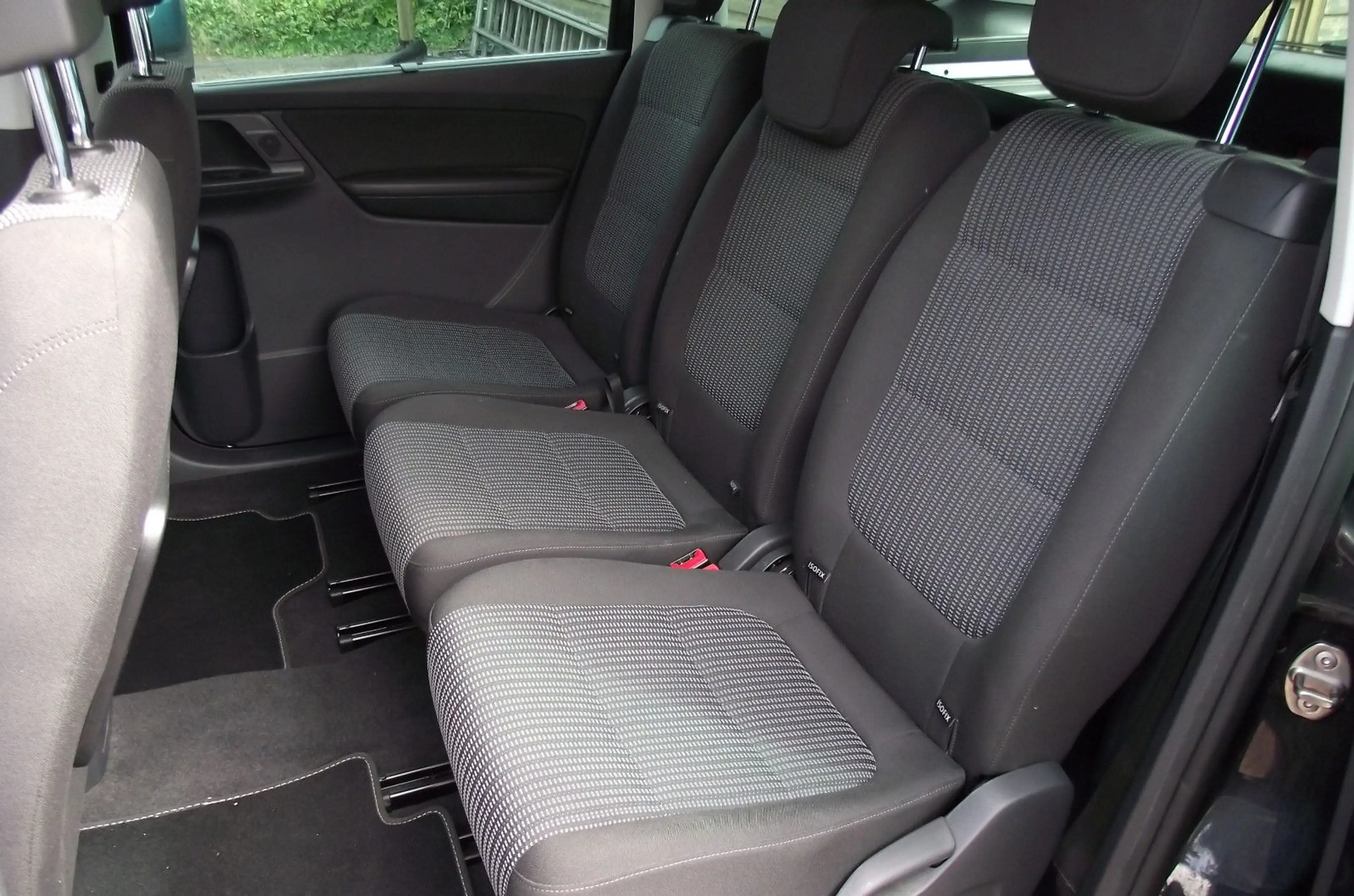 SEAT Alhambra Style  1. Hand, Navi , Sthzg , 7 Sitze — photo 8