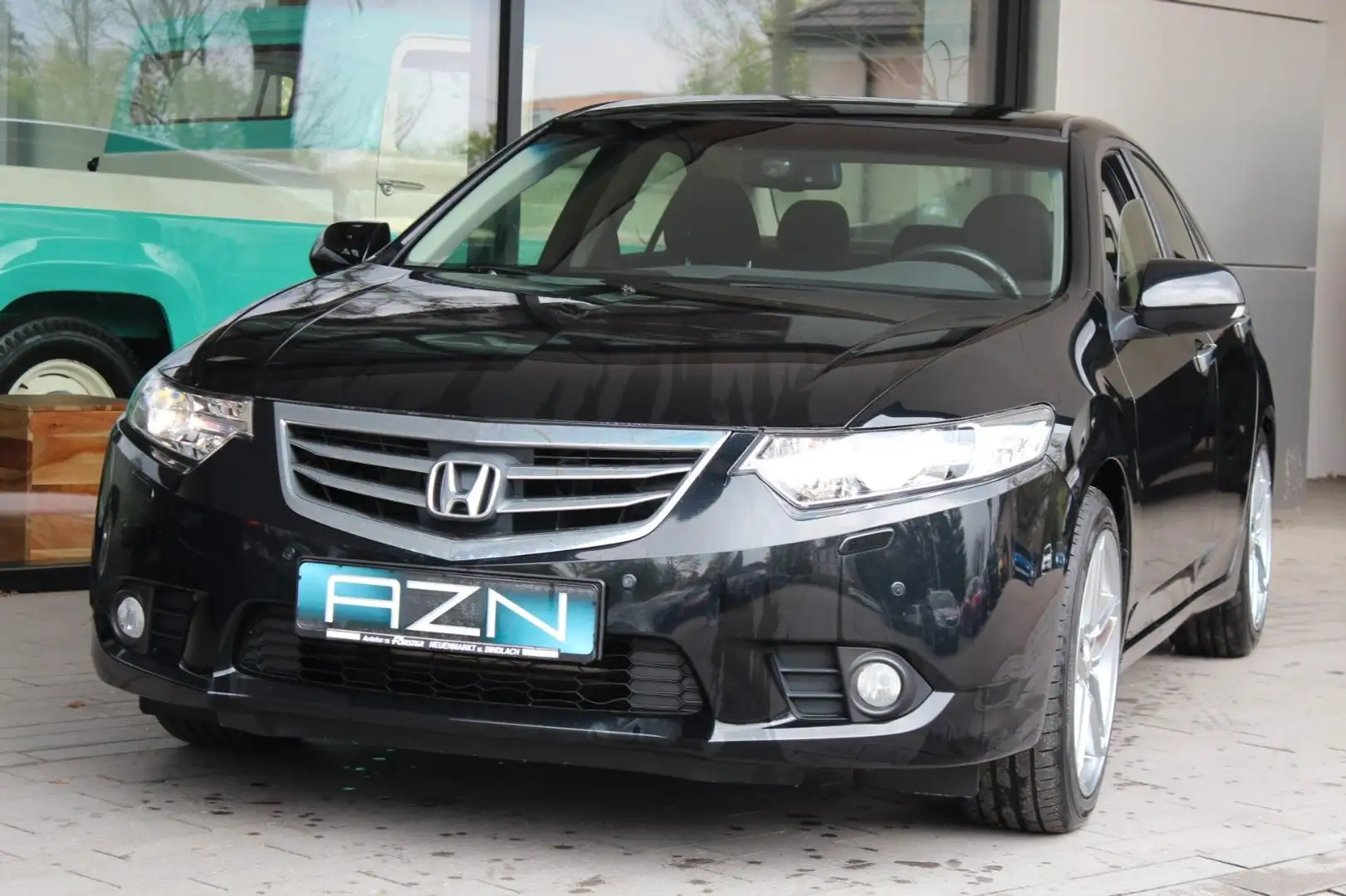 Honda Accord Lim. 2.0i Lifestyle Negro - 2