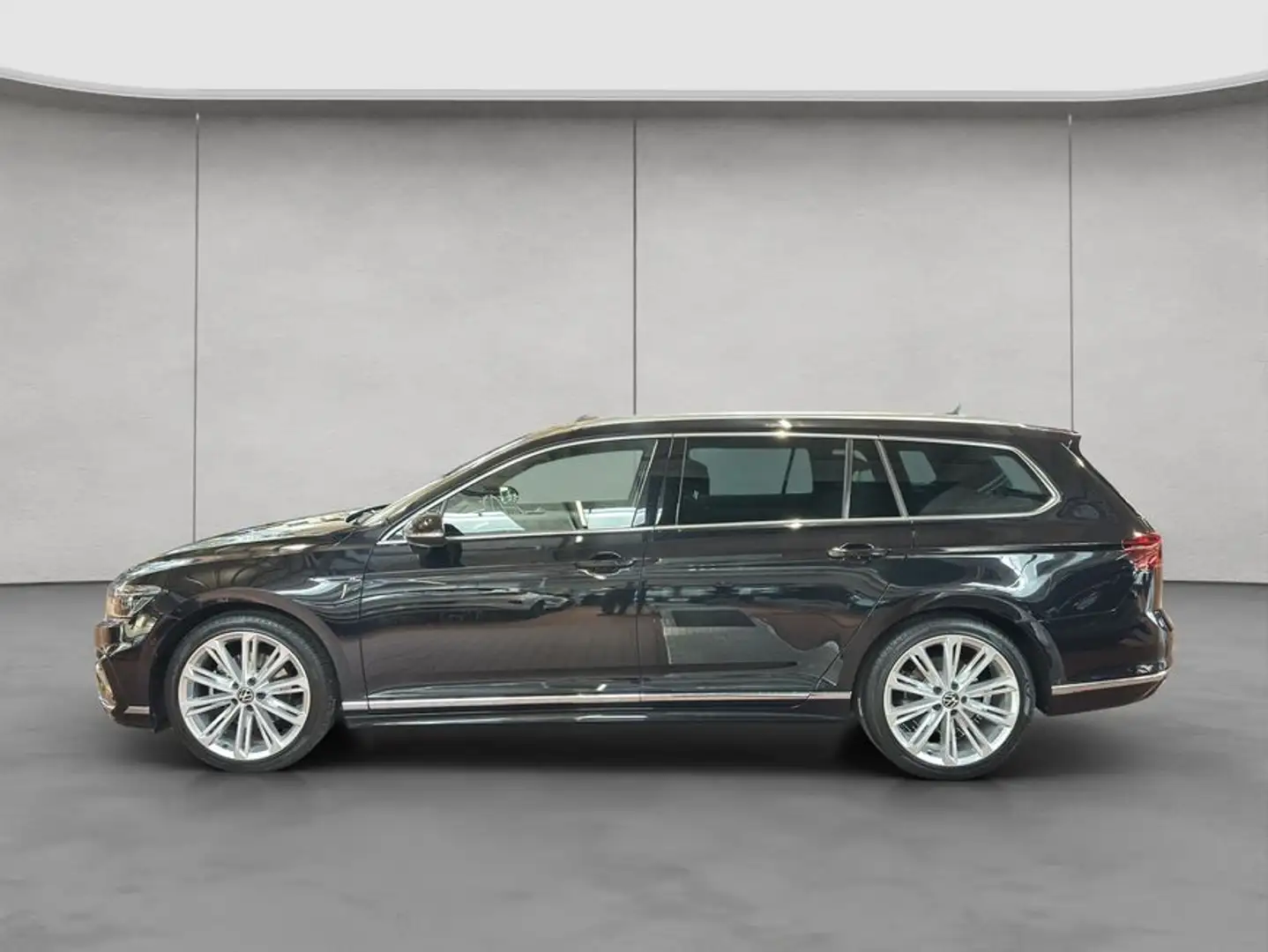 Volkswagen Passat Variant 2.0 TSI AHK Panorama Navi Schwarz - 2