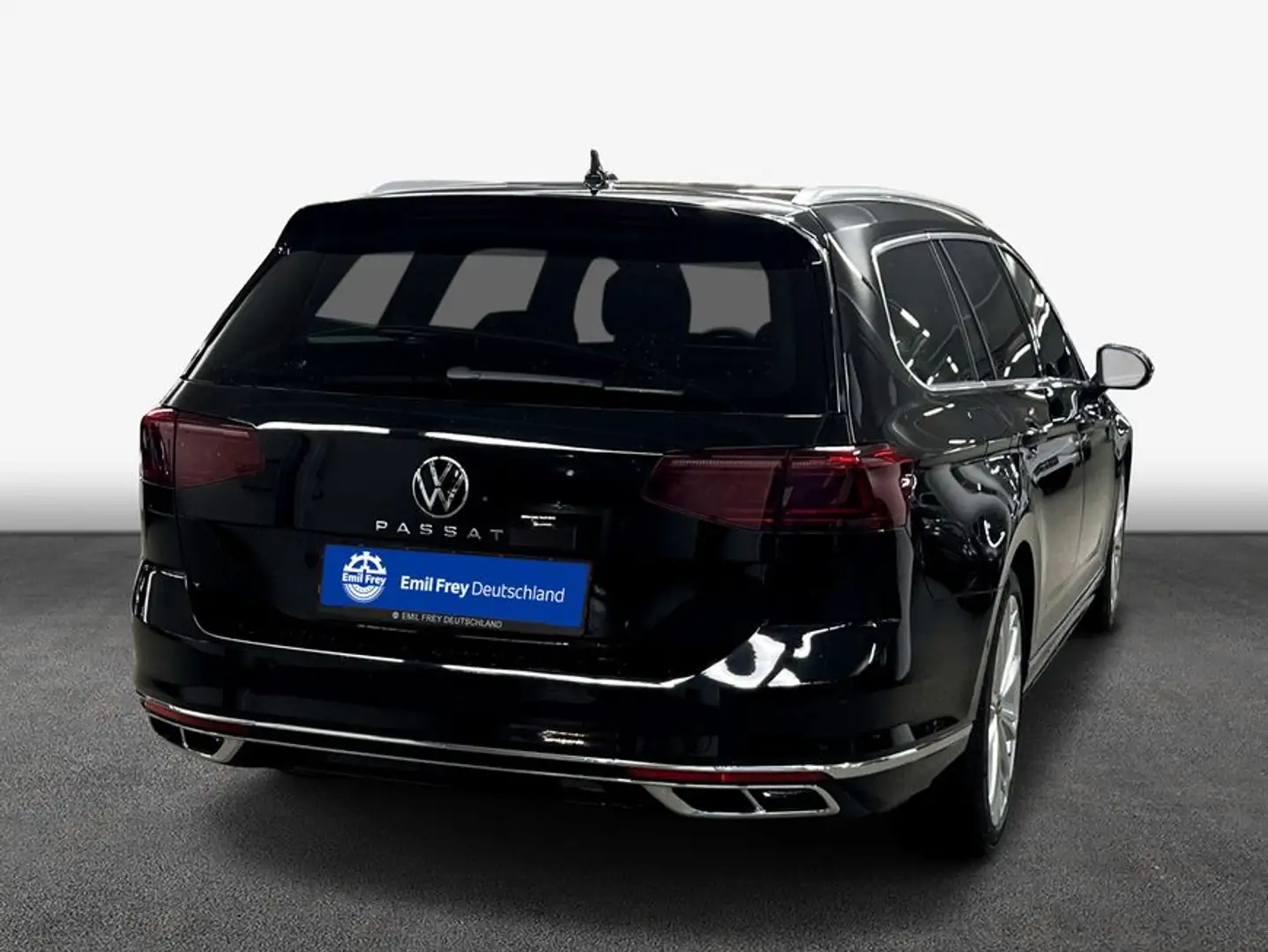 Volkswagen Passat Variant 2.0 TSI AHK Panorama Navi Schwarz - 2