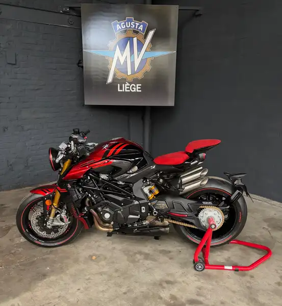 MV Agusta Rush - foto 7